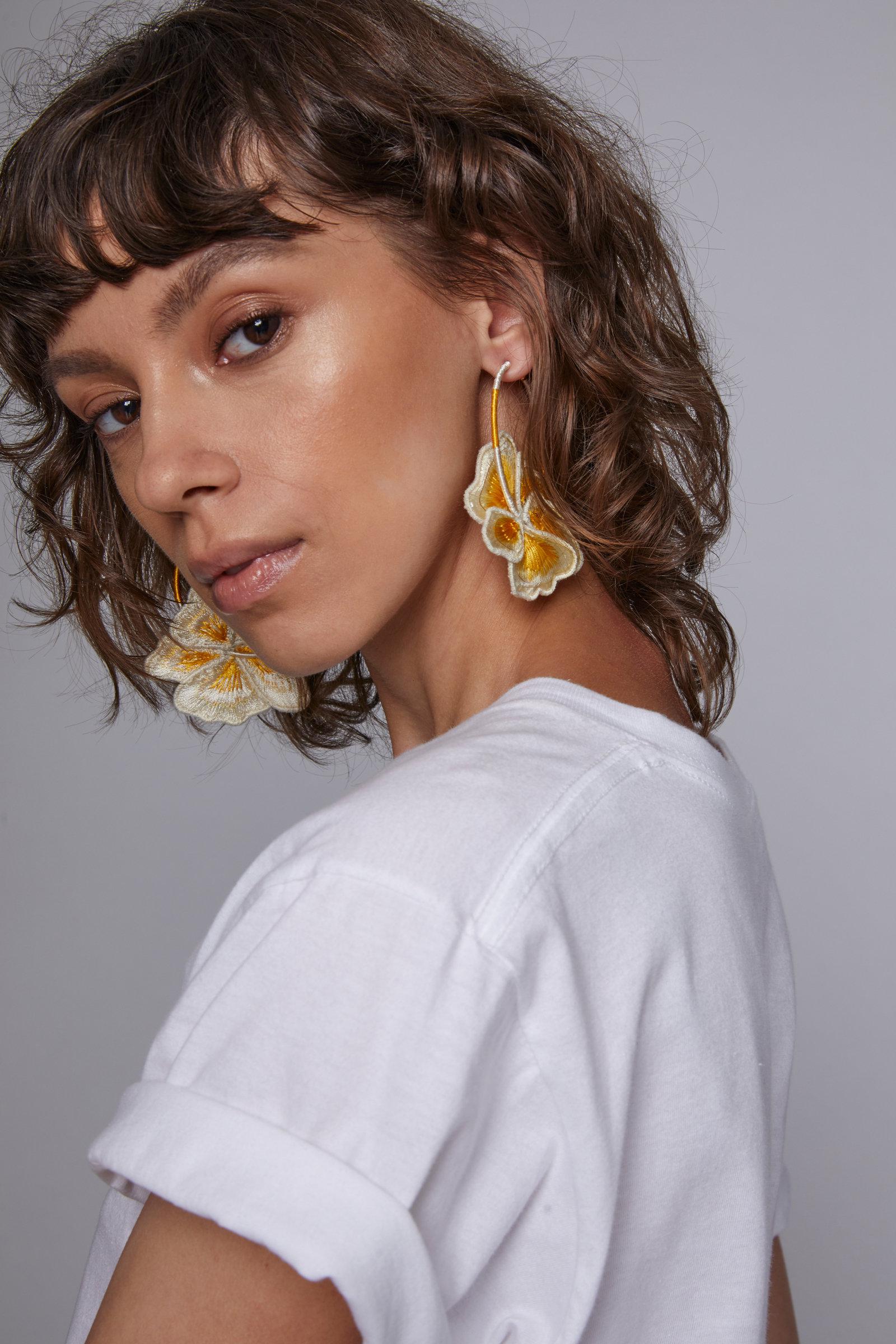 rebecca de ravenel flora earrings