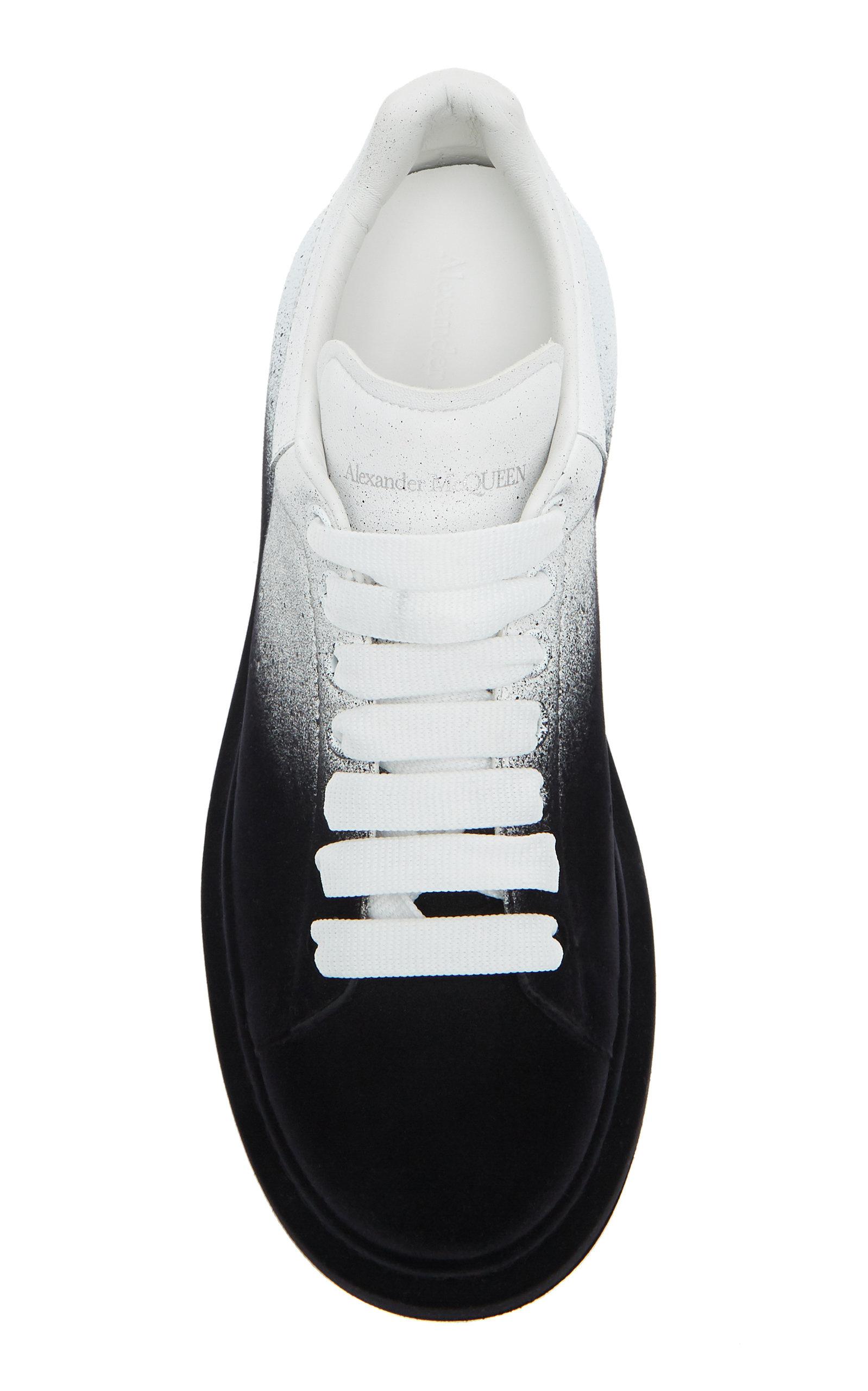 Alexander McQueen Two-tone Leather Low-top Sneakers in Black for Men | Lyst