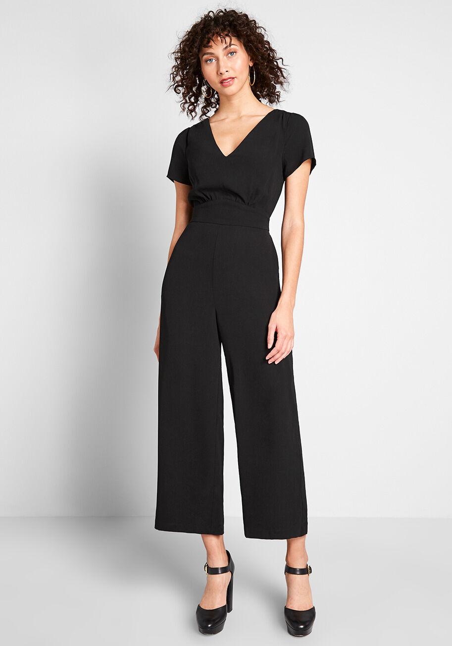 ModCloth Synthetic Aiming Higher Cropped Jumpsuit in Black ModCloth Synthetic Aiming Higher Cropped Jumpsuit in Black