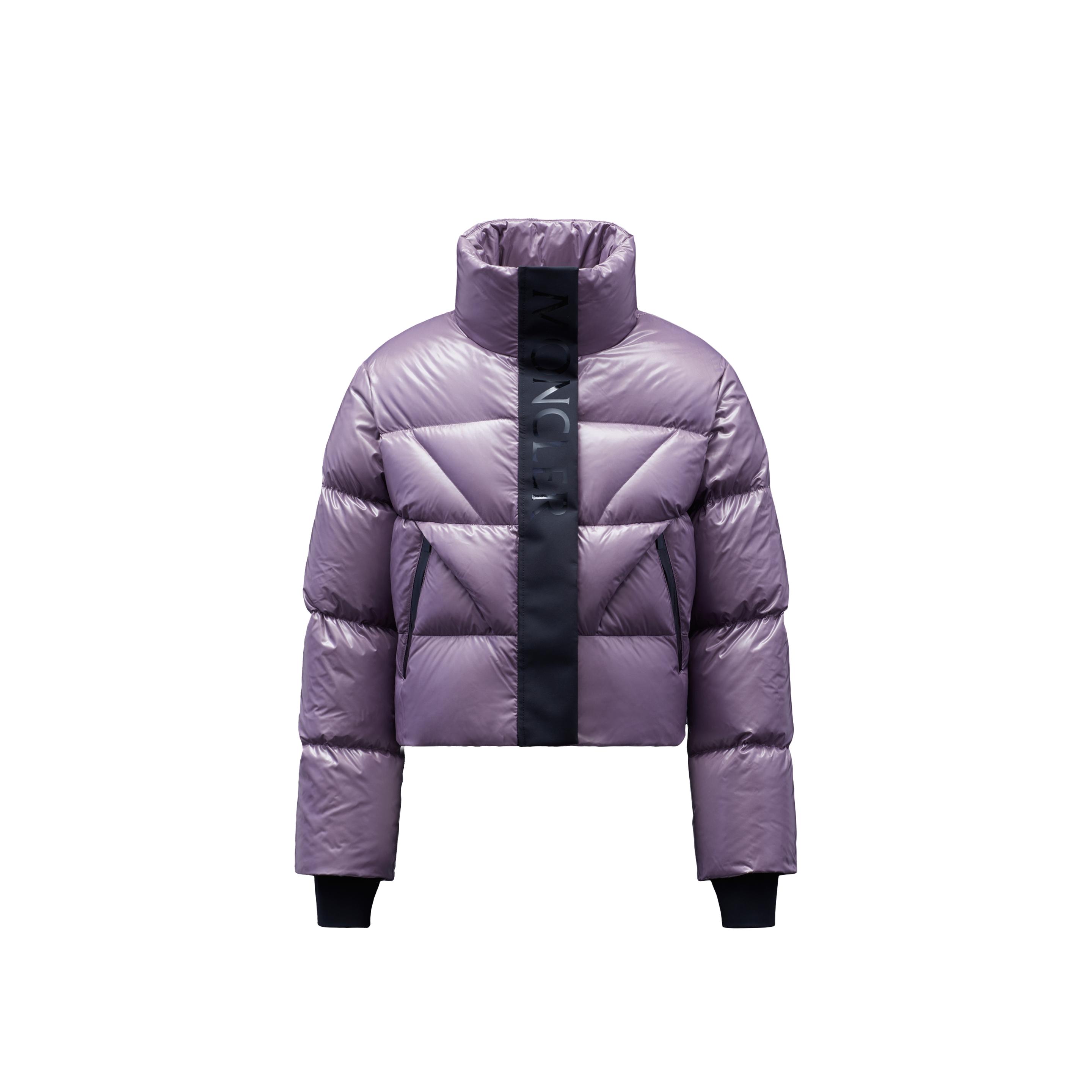Moncler Claret Short Down Jacket in Purple | Lyst