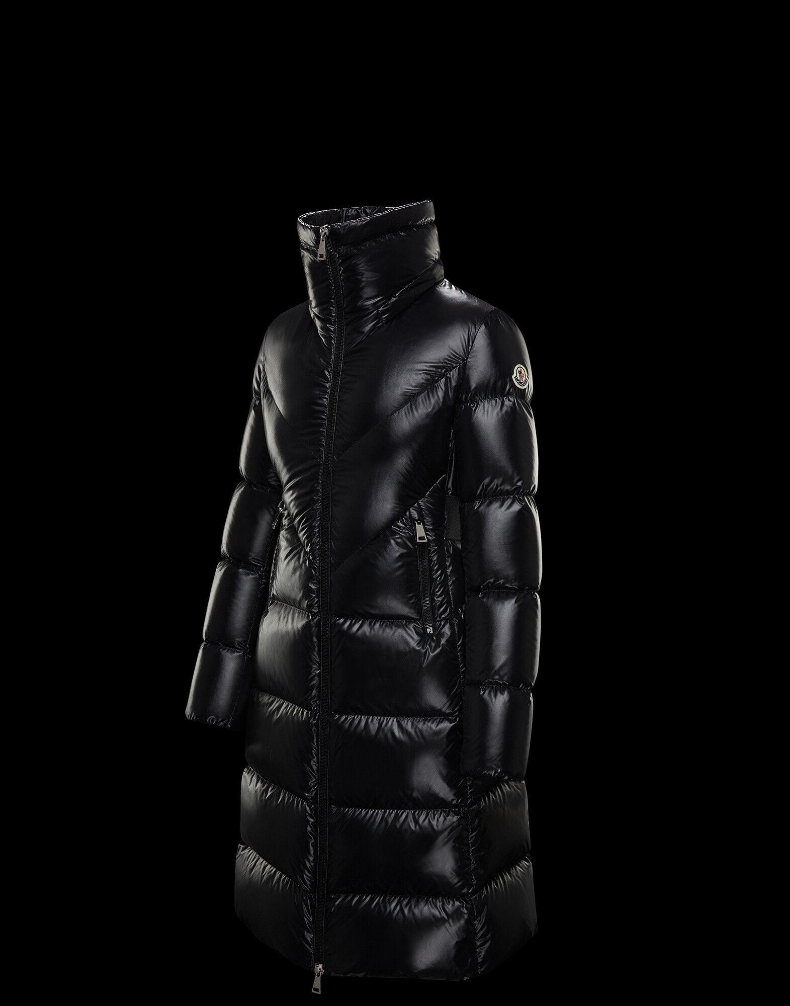 Moncler Ribafur Hooded Down Coat in 