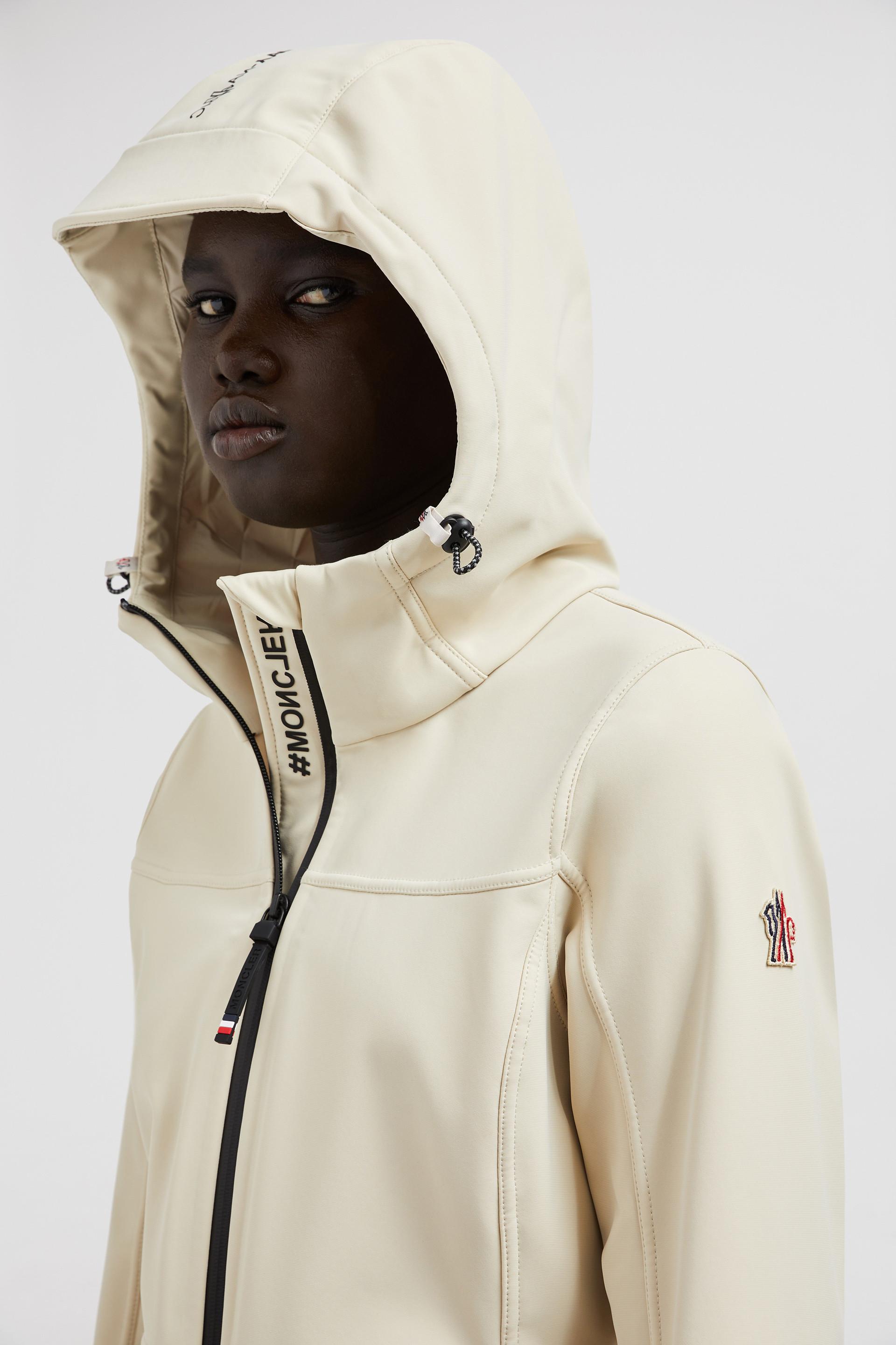 MONCLER Zumelesジャケット Moncler Zumelesジャケット ナチュラル | Lyst