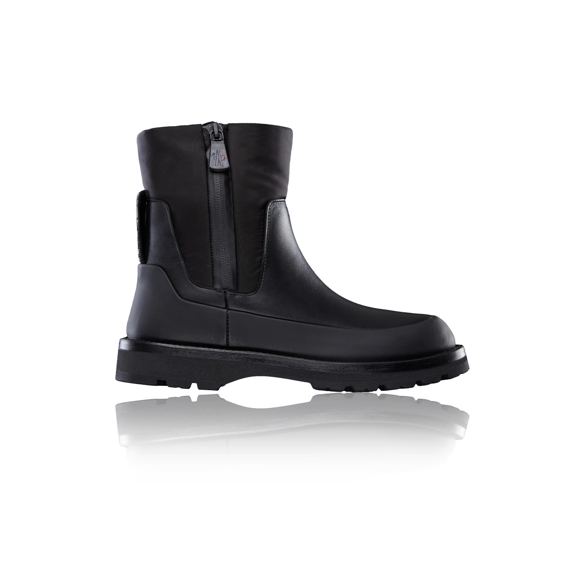 Moncler Leather Don't Care Rain Boots in Black | Lyst