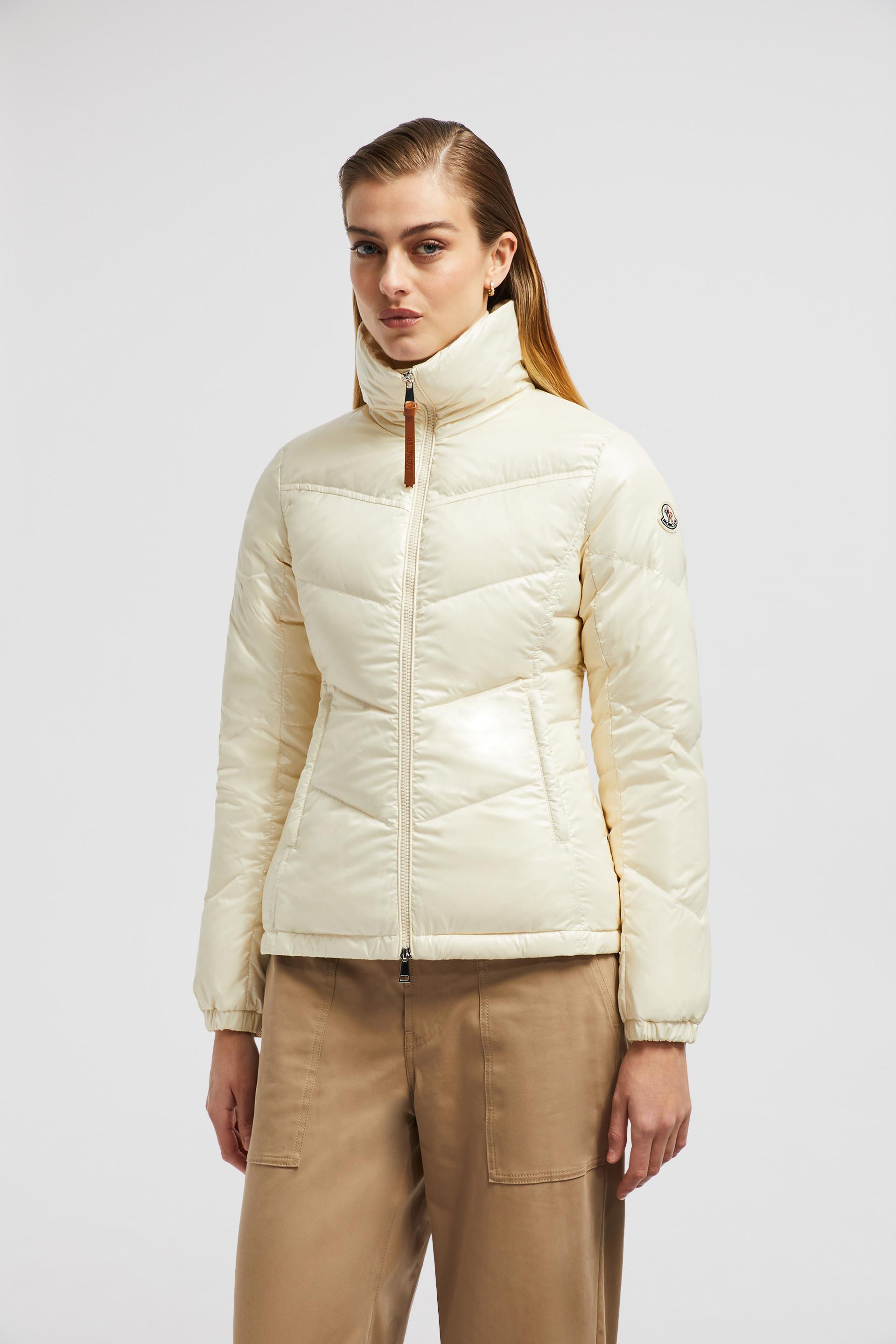 【MONCLER】GAST DOWN JACKET Moncler Gast Down Puffer Jacket - Black | Editorialist