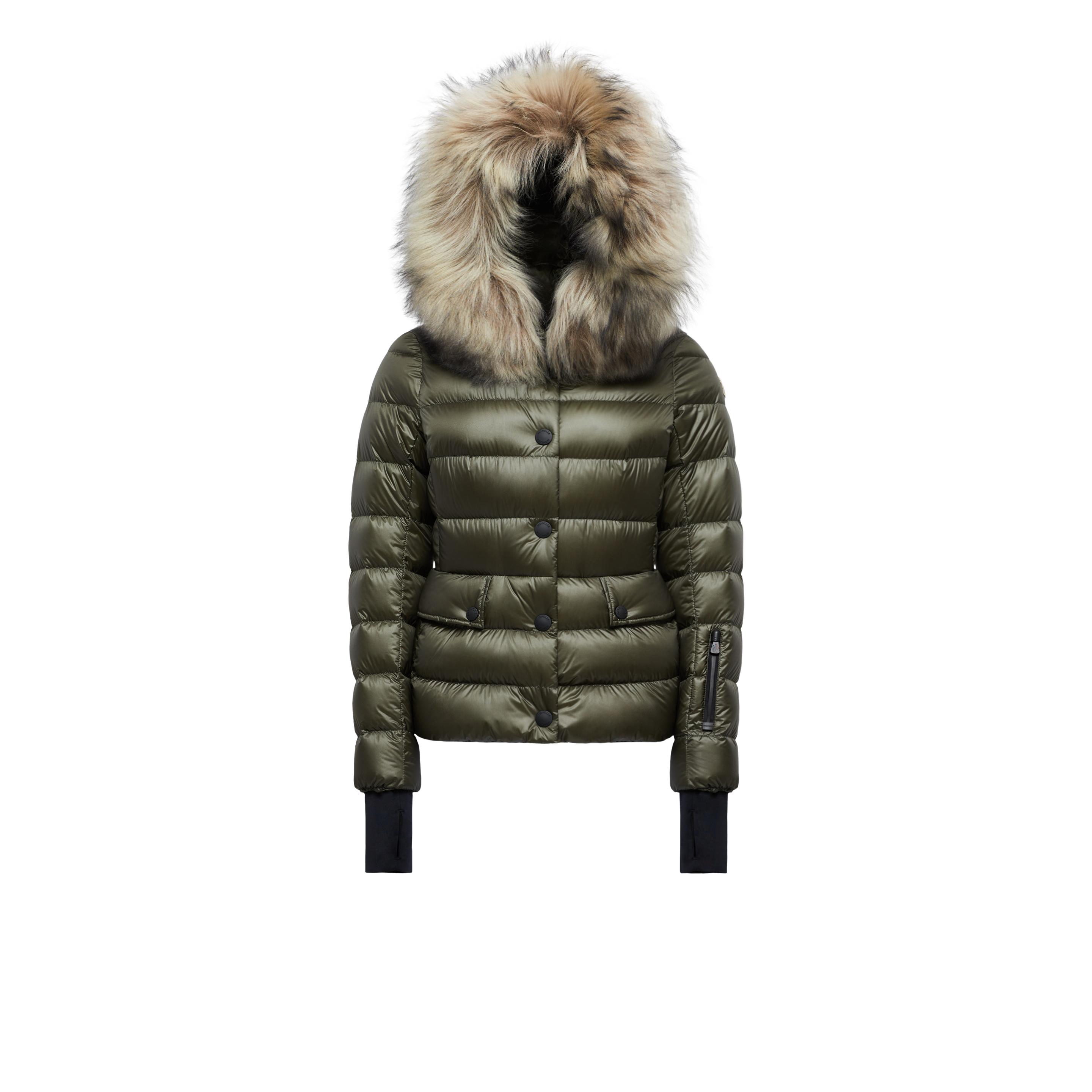 Winterjacke Moncler, Neuwertig, Gr.140, hotsell sonderfarbe grün