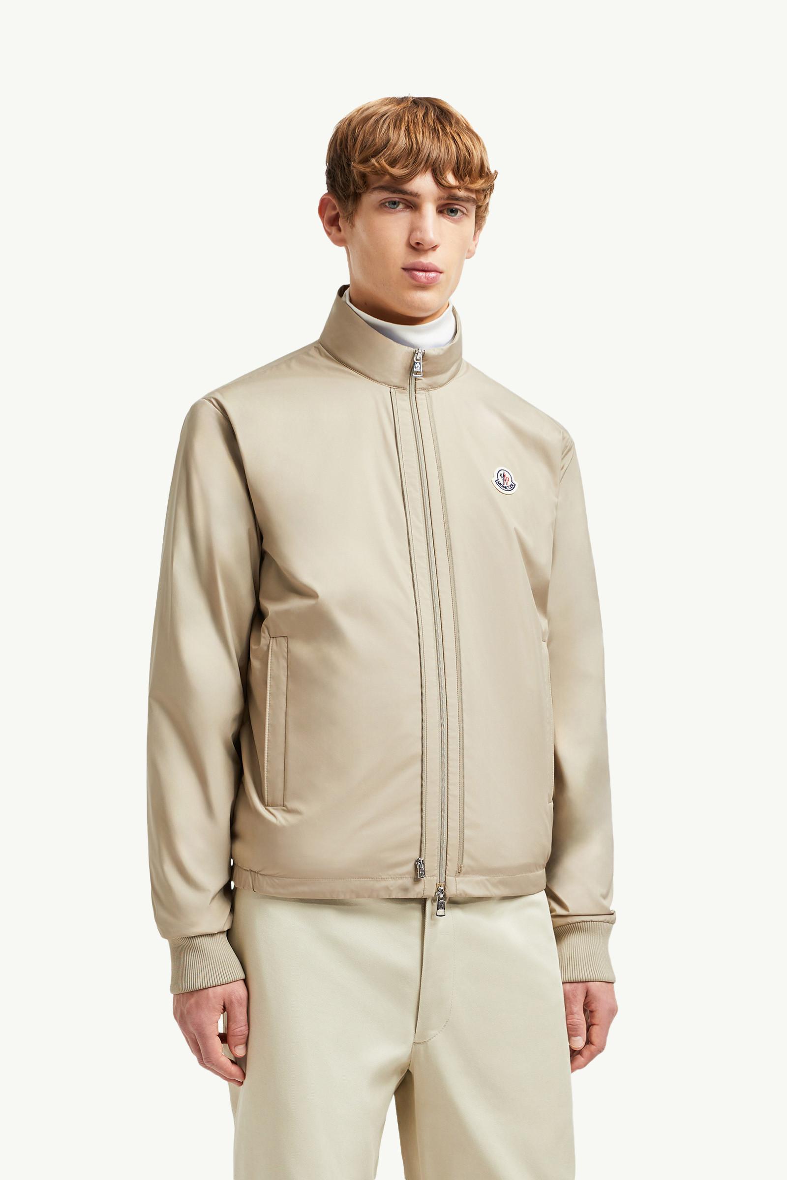 【MONCLER】VERNEY 3-IN-1 ショート ダウンジャケット Sand Beige Verney 3-in-1 Short Down Jacket - Short Down