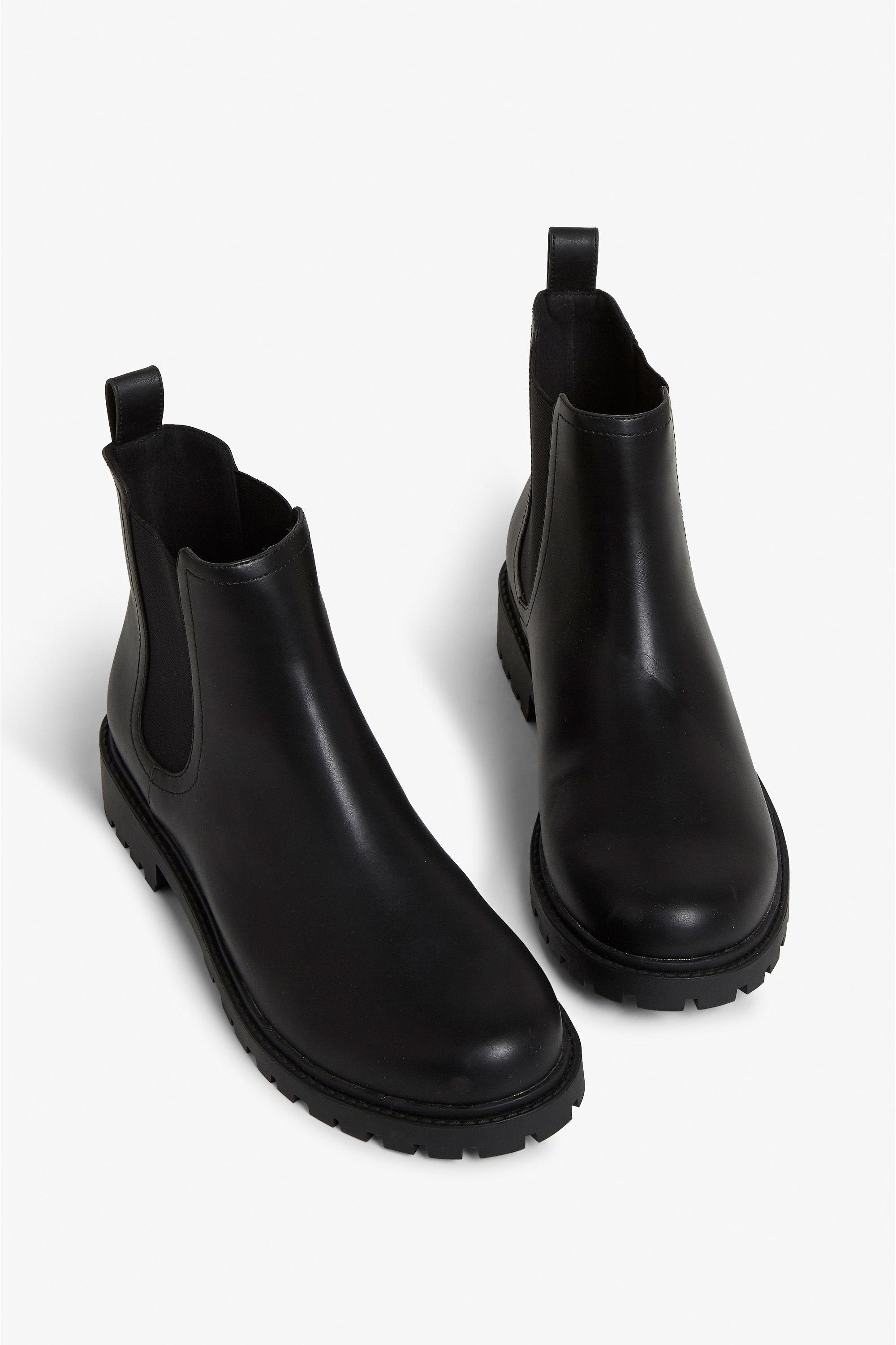 buy \u003e monki chunky chelsea boots, Up to 