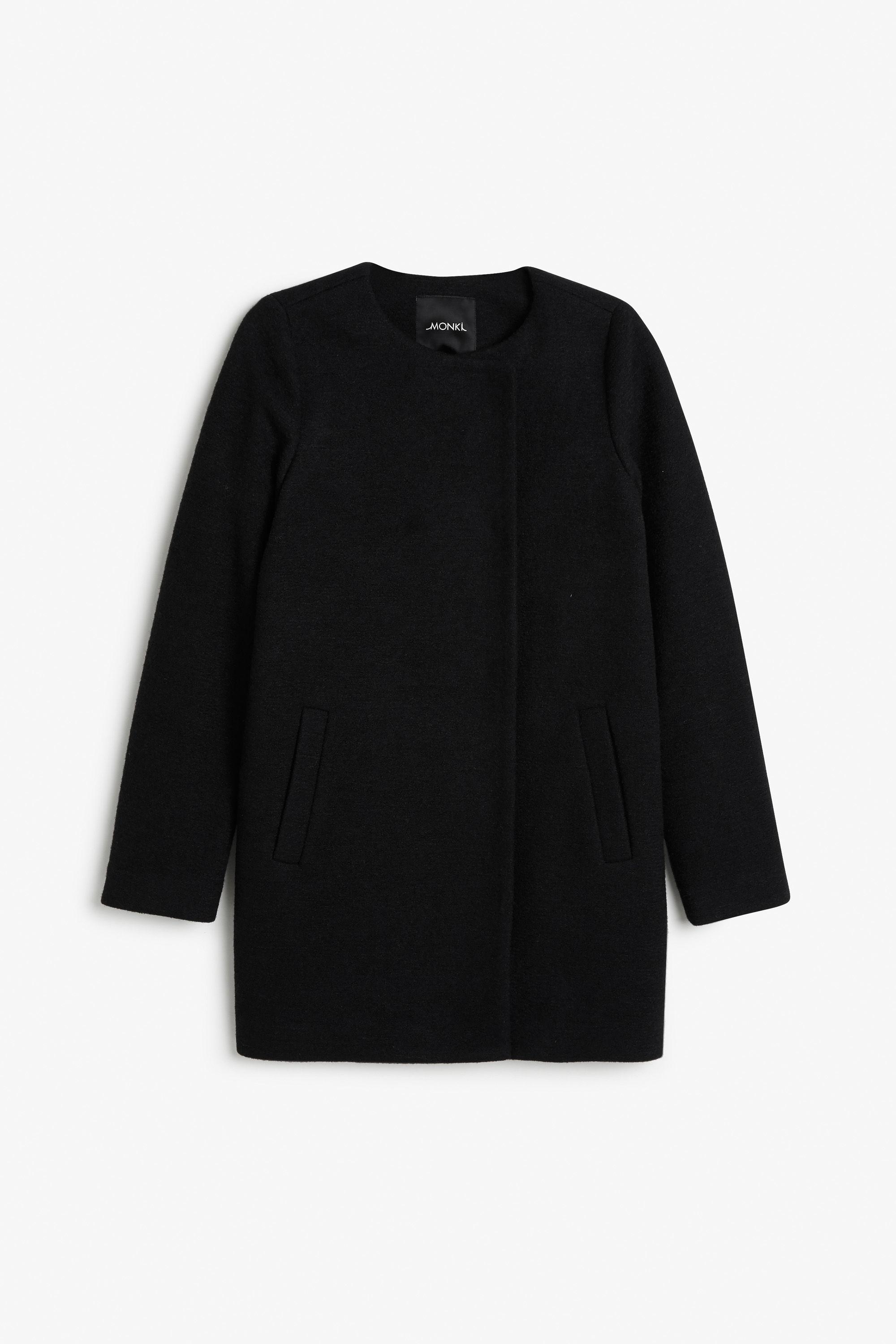 black round neck coat