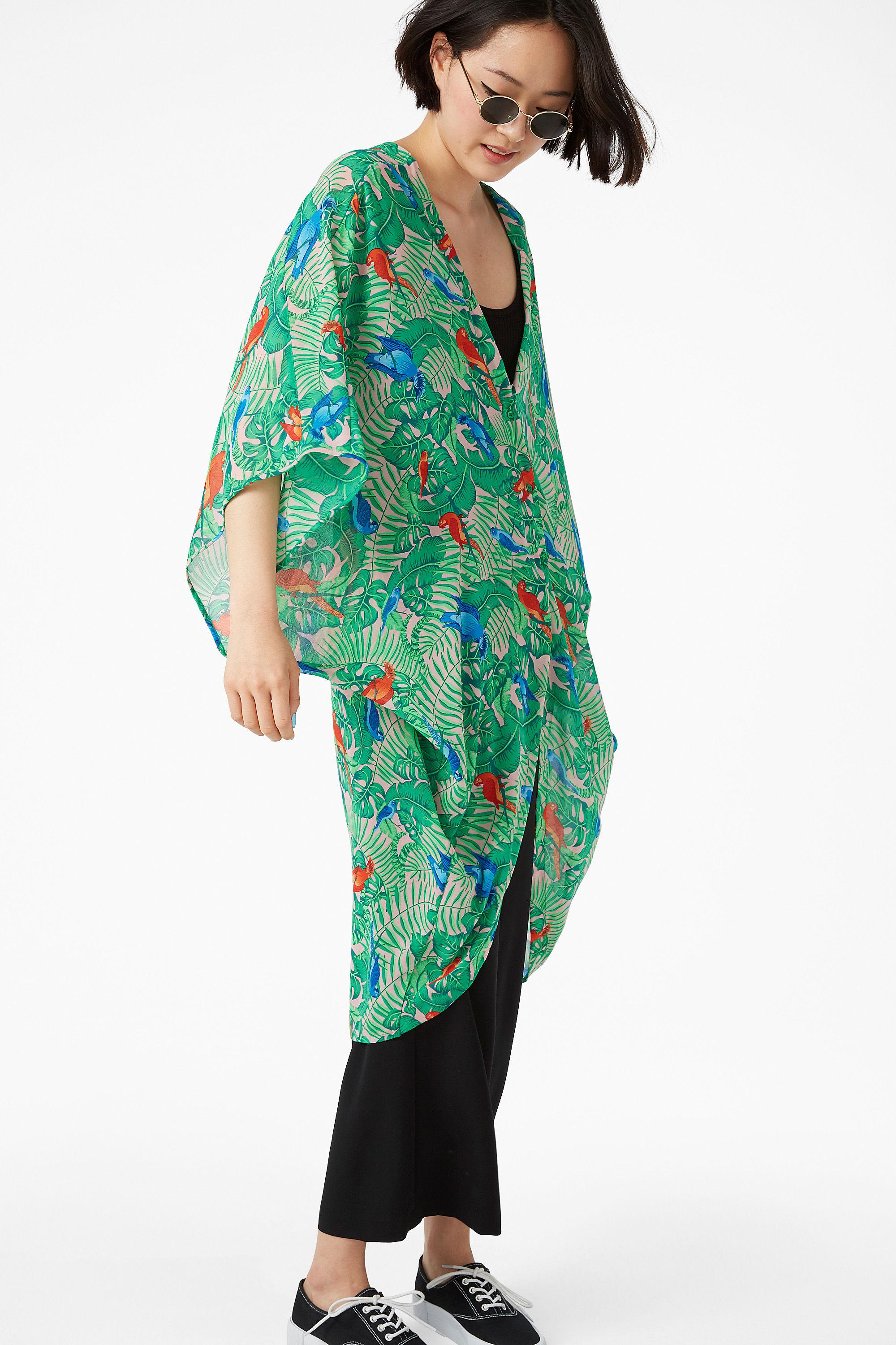 flowy kaftan