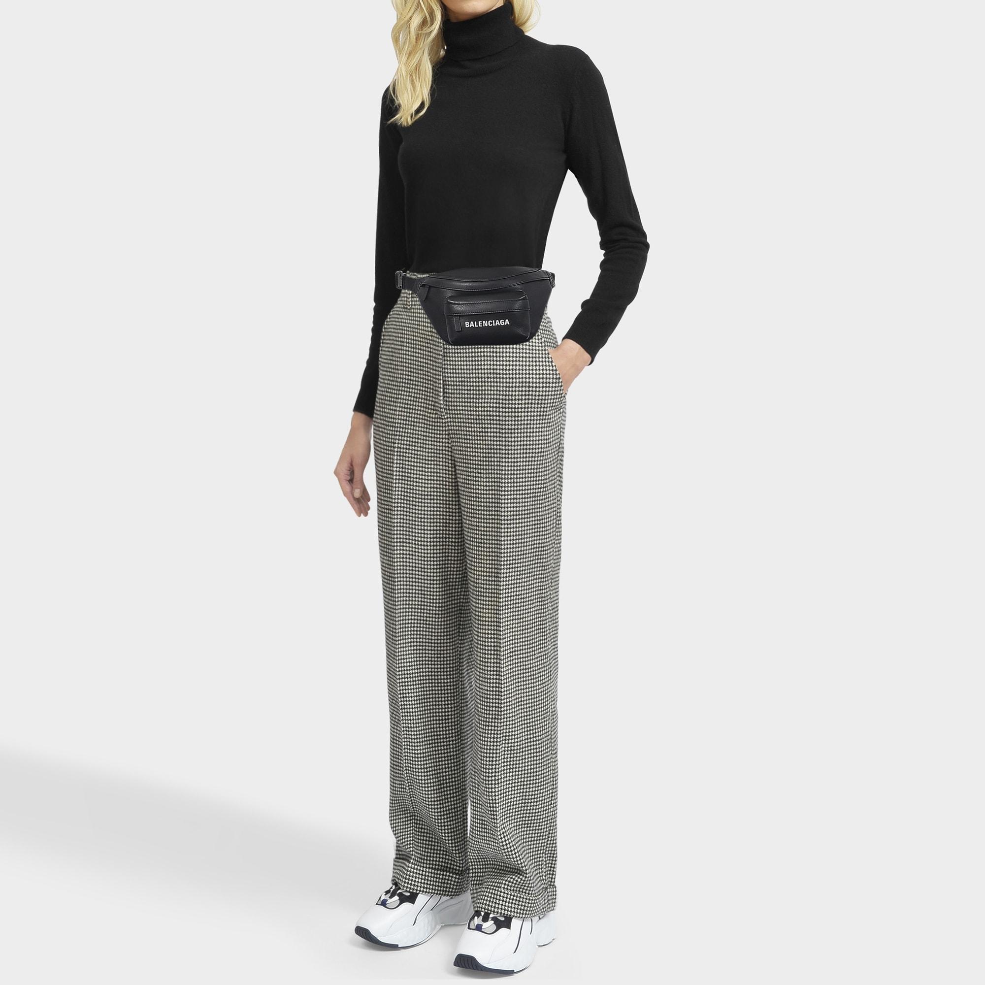 Balenciaga Leather Everyday Xs Belt Bag In Black Smooth Calfskin | Lyst