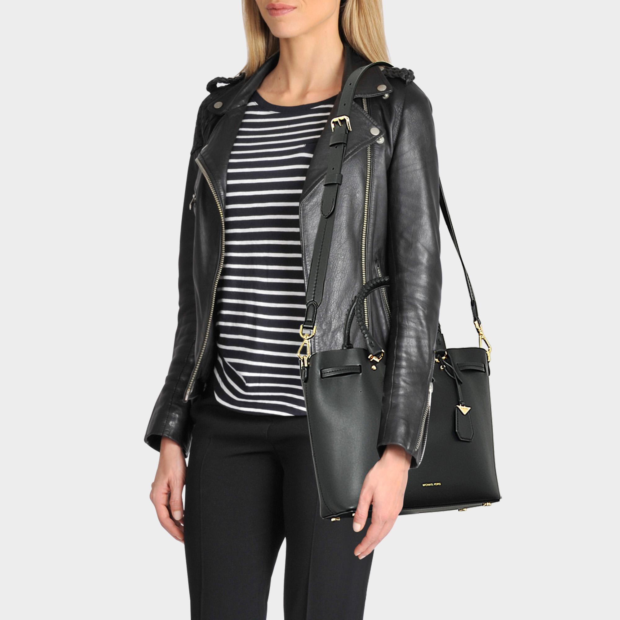 michael kors blakely medium quilted leather bucket bag
