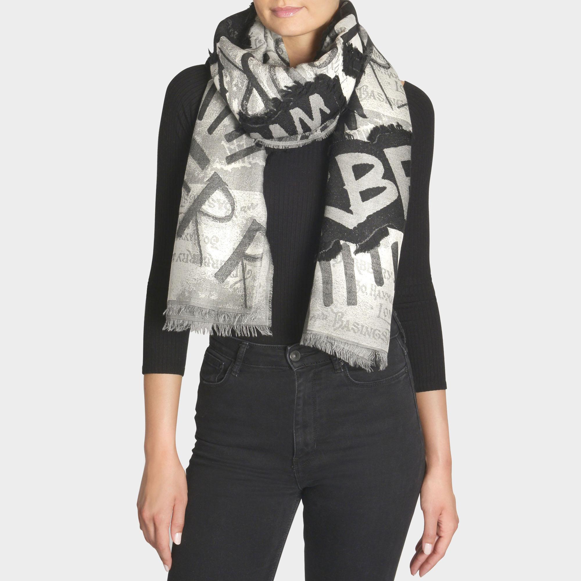 thin burberry scarf