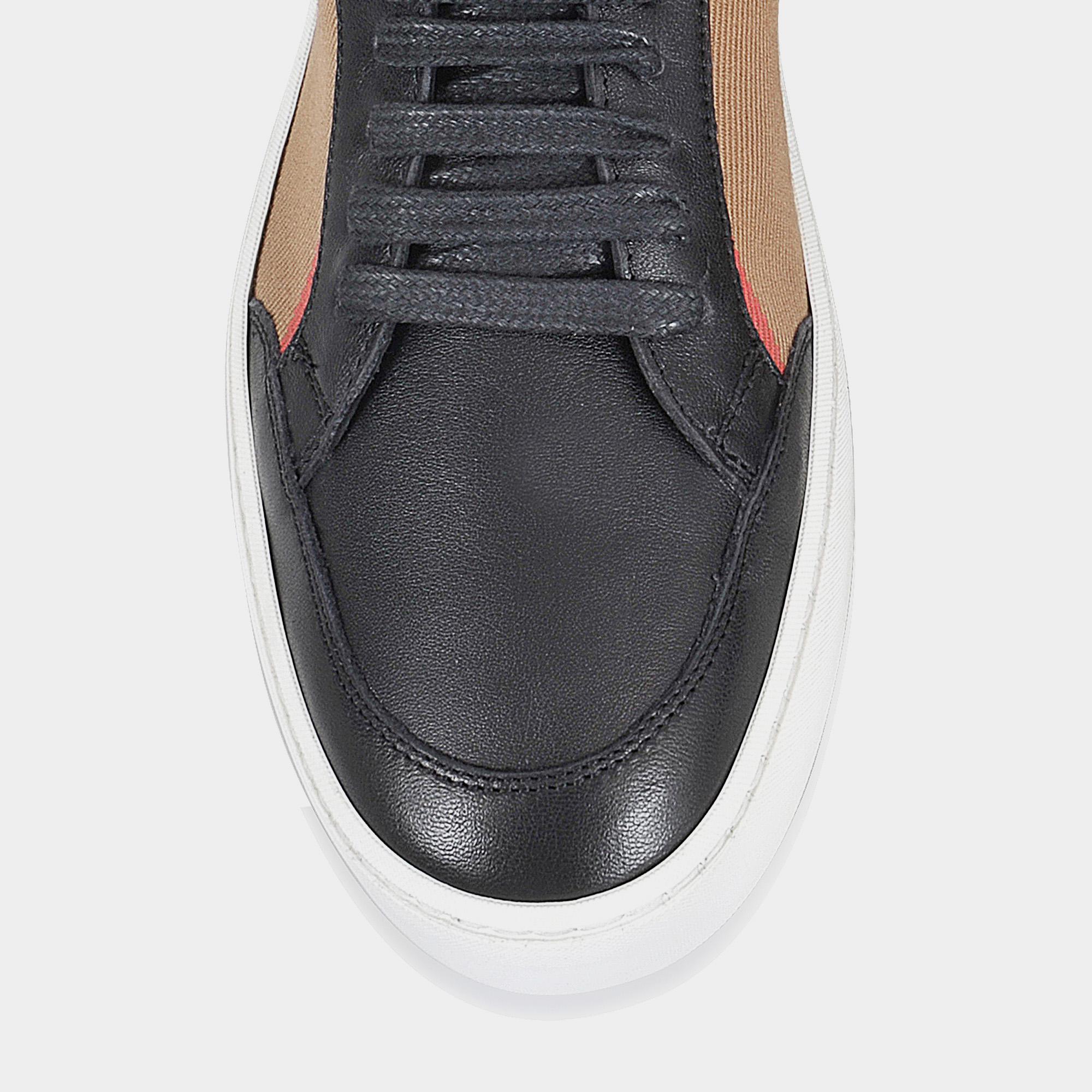 Burberry Salmond Classic Check Sneakers In Check Leather | Lyst