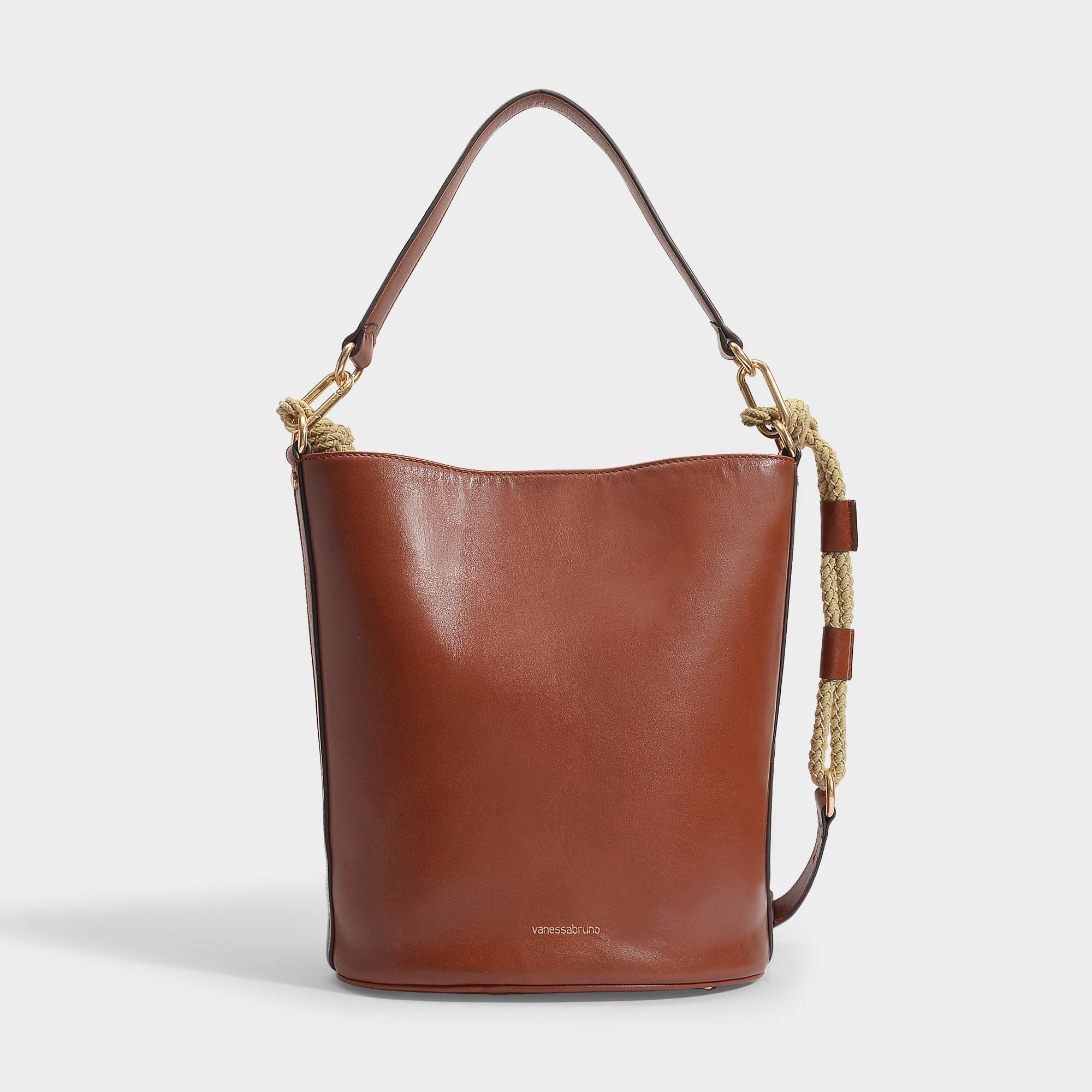 Vanessa Bruno Holly Bucket Bag In Cognac Leather in Brown | Lyst