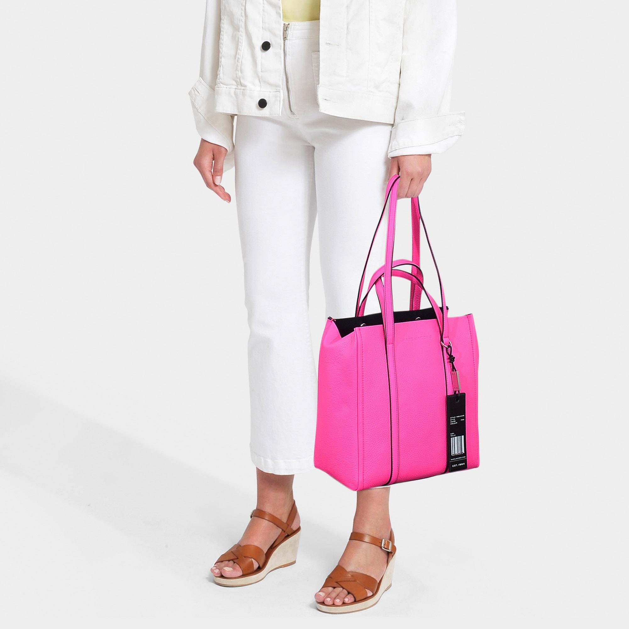 The tag tote tote Marc Jacobs Pink in Synthetic - 32696564