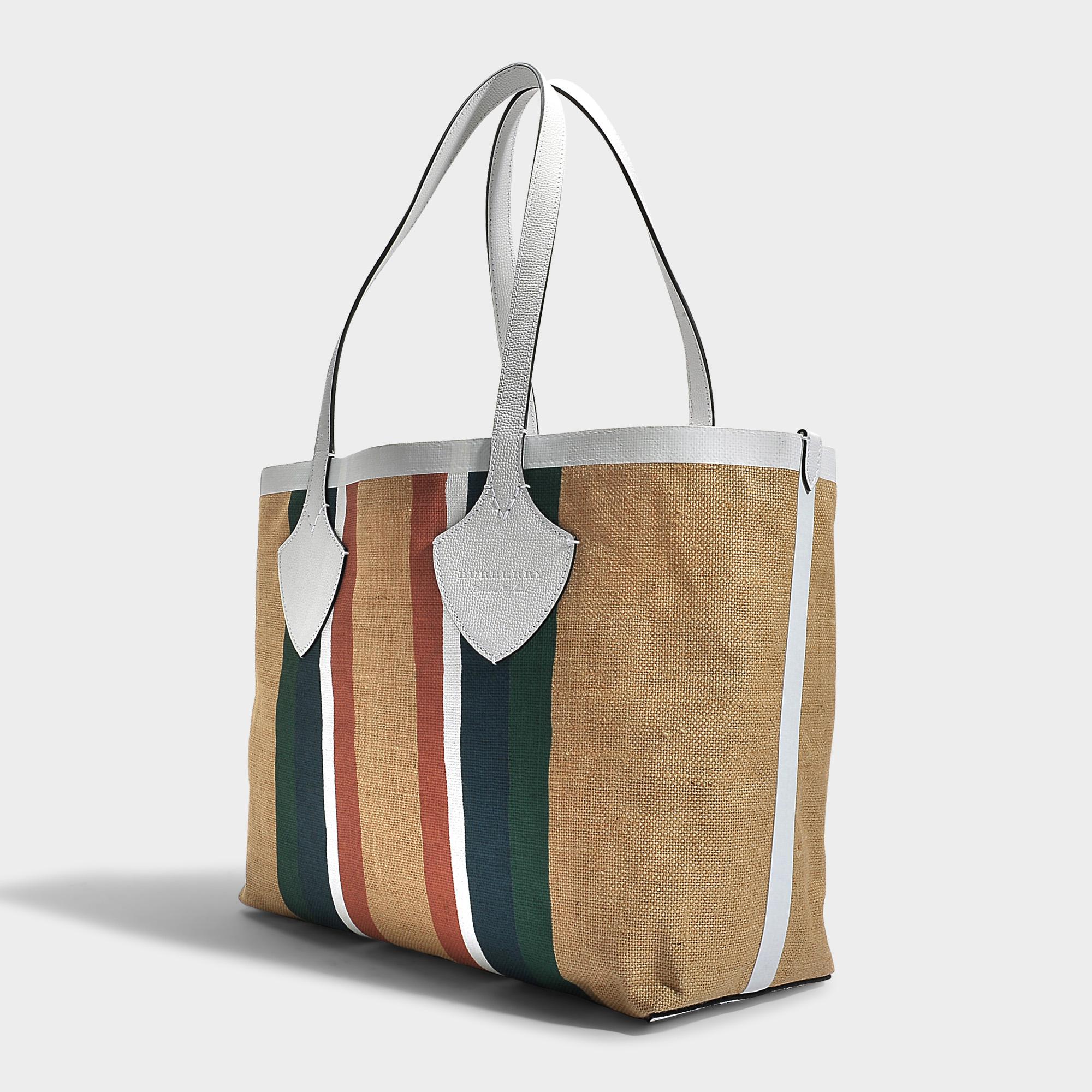 Burberry Canvas The Giant Medium Tote Bag In Chalk White Jute Stripes - Lyst