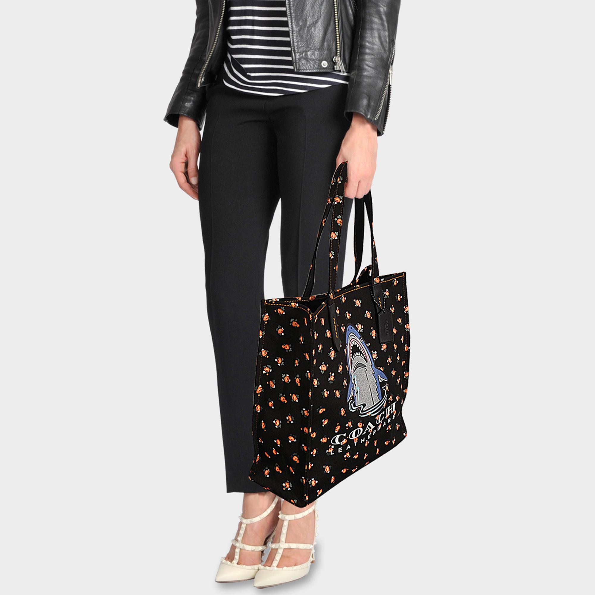 coach sharky tote