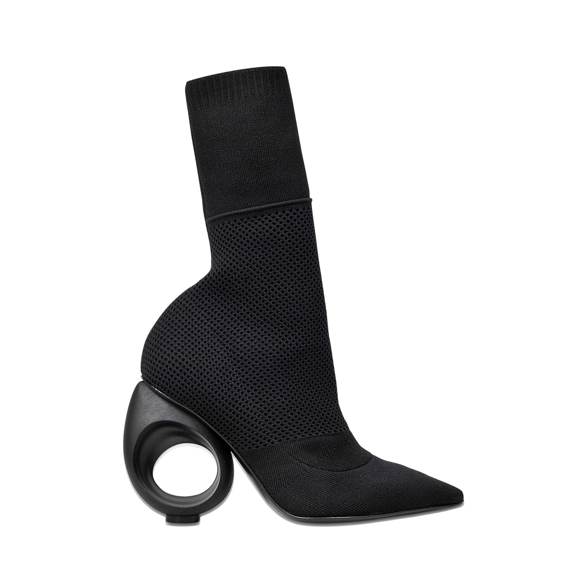 Burberry Kimberley Boots in Black | Lyst