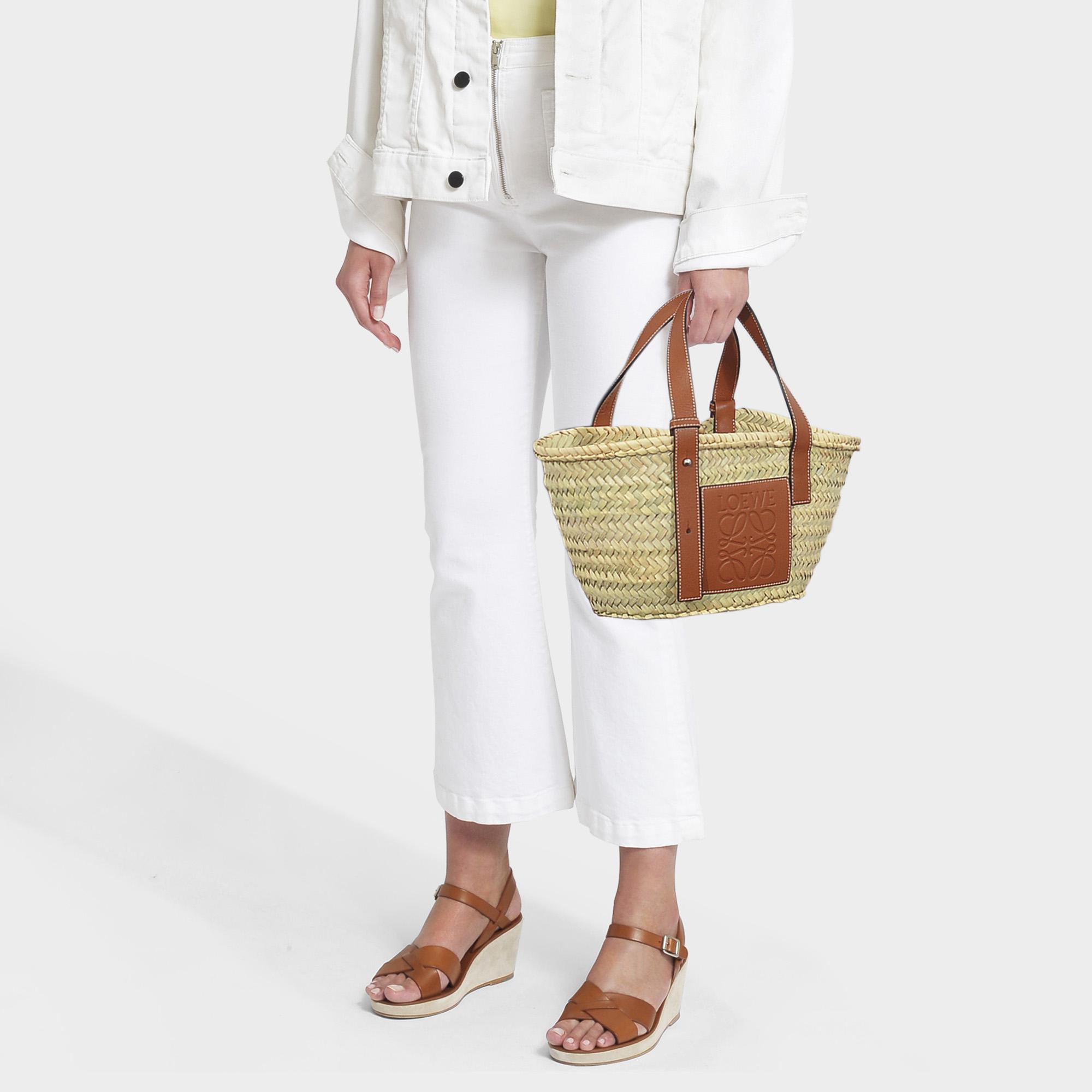 loewe straw bag small