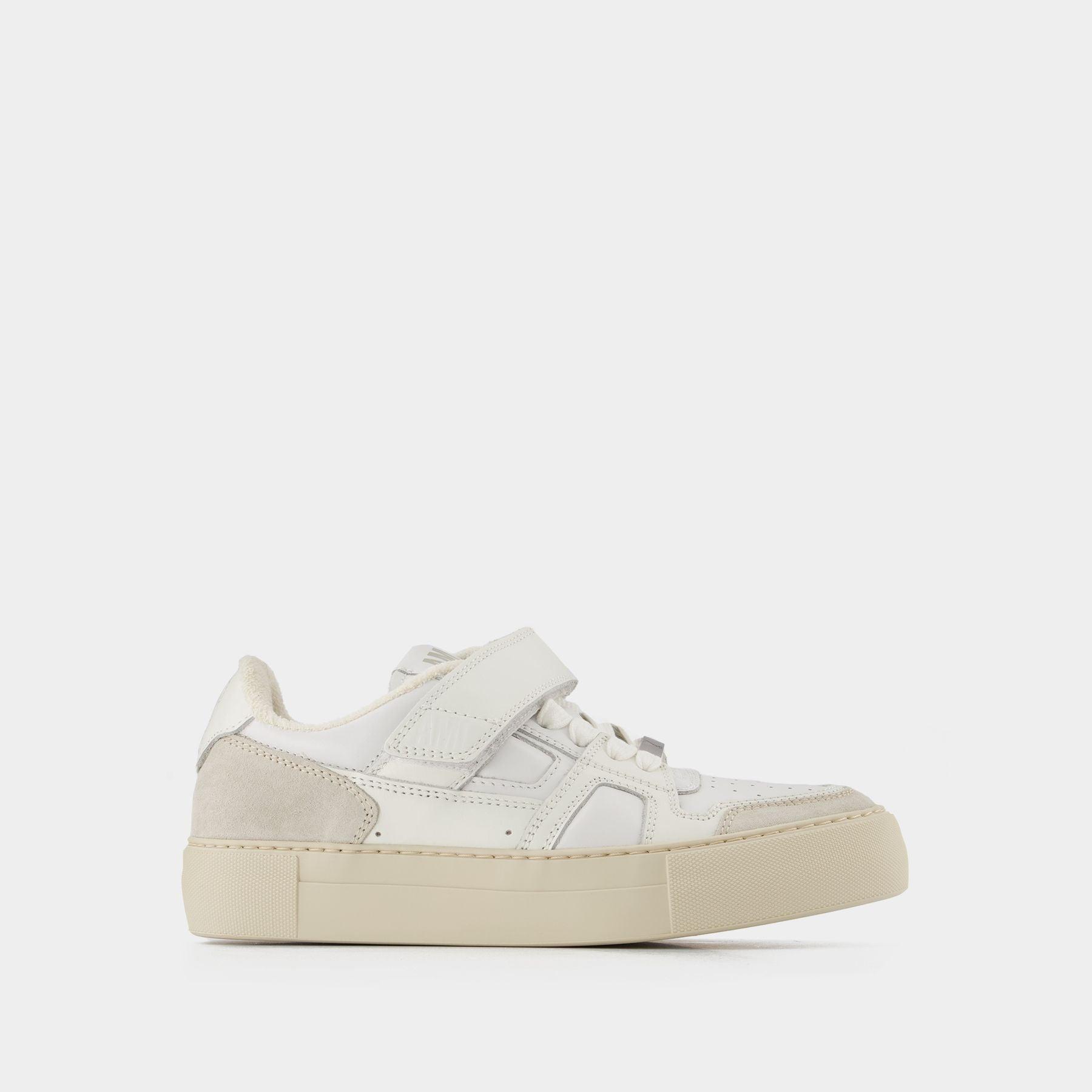 Ami Paris Low Top Ami Arcade Snk Sneakers - - White - Leather in ...