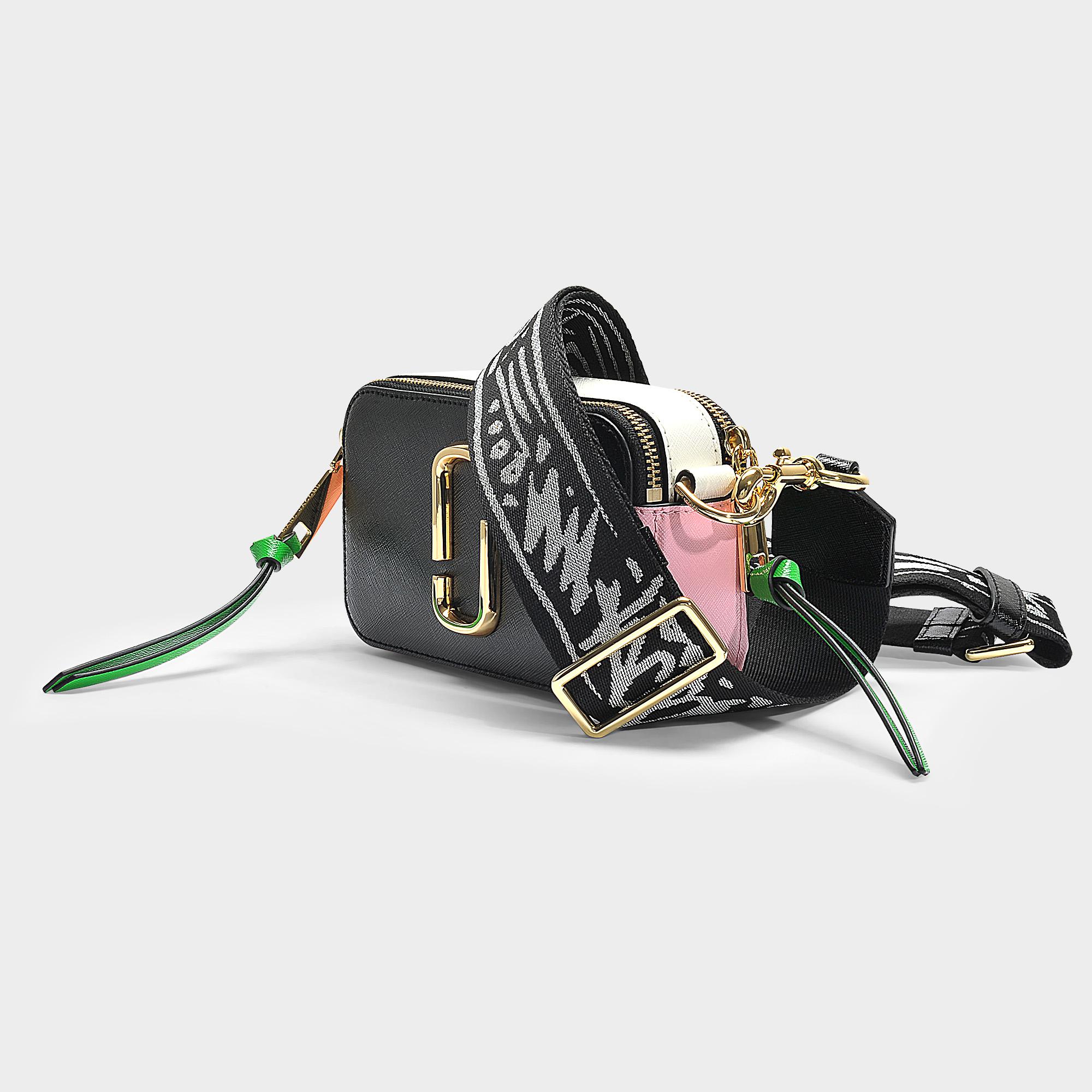 marc jacobs camera bag canada