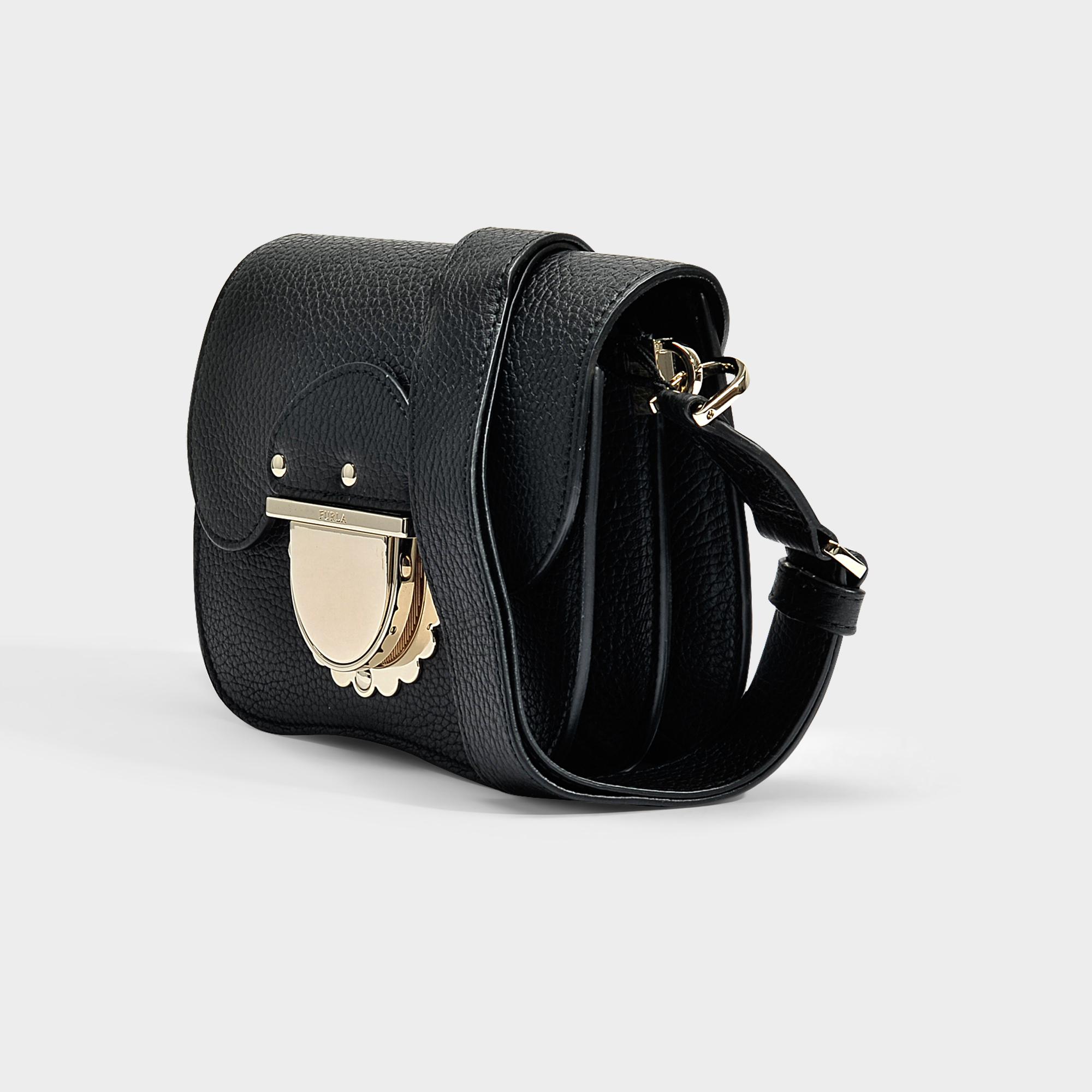 【良好品】 ショルダーバッグ Ducale 【新品未使用】FURLA - ショルダーバッグ