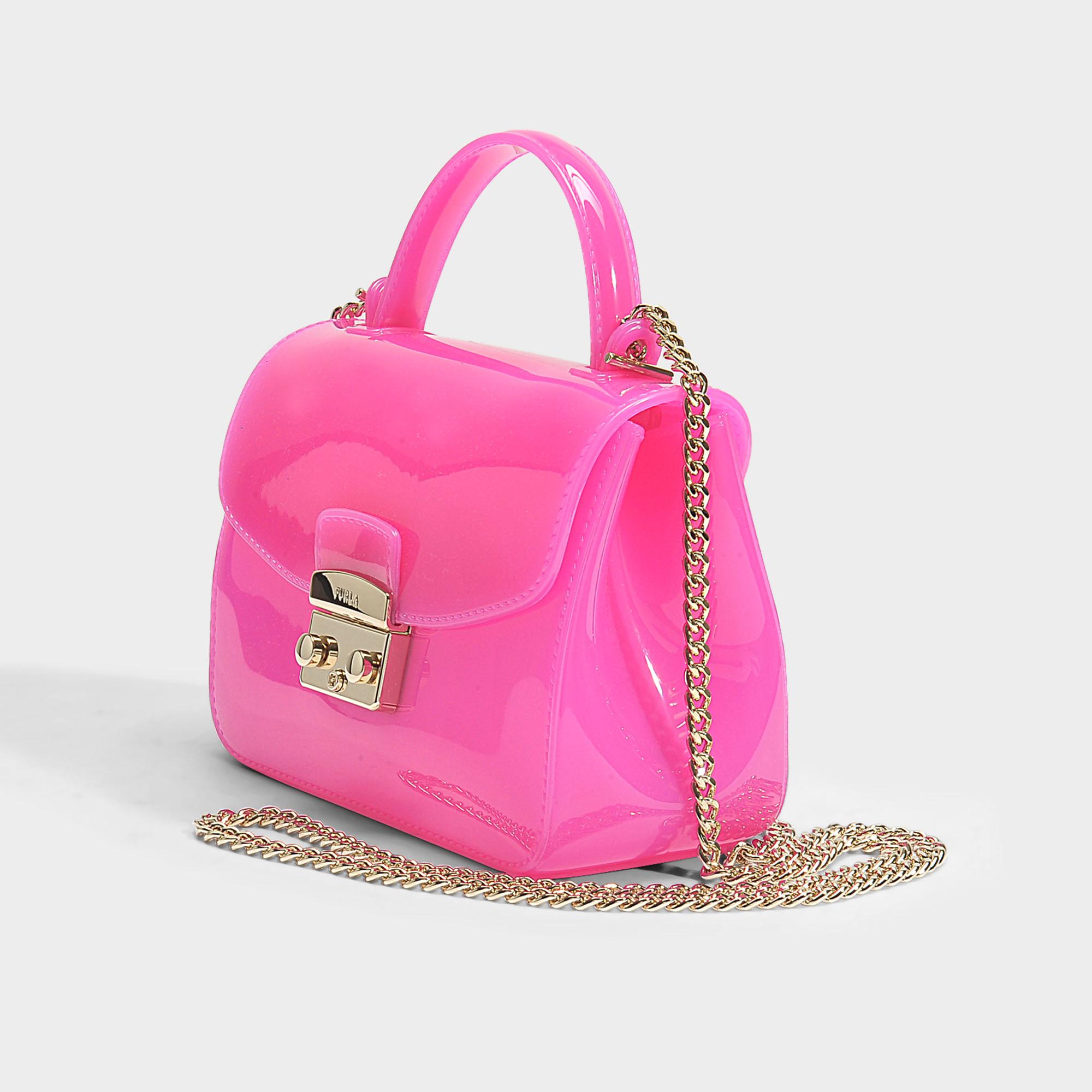 Voorzichtig gemakkelijk te kwetsen spannend Furla Candy Meringa Mini Crossbody Bag In Fuchsia Pvc in Pink | Lyst