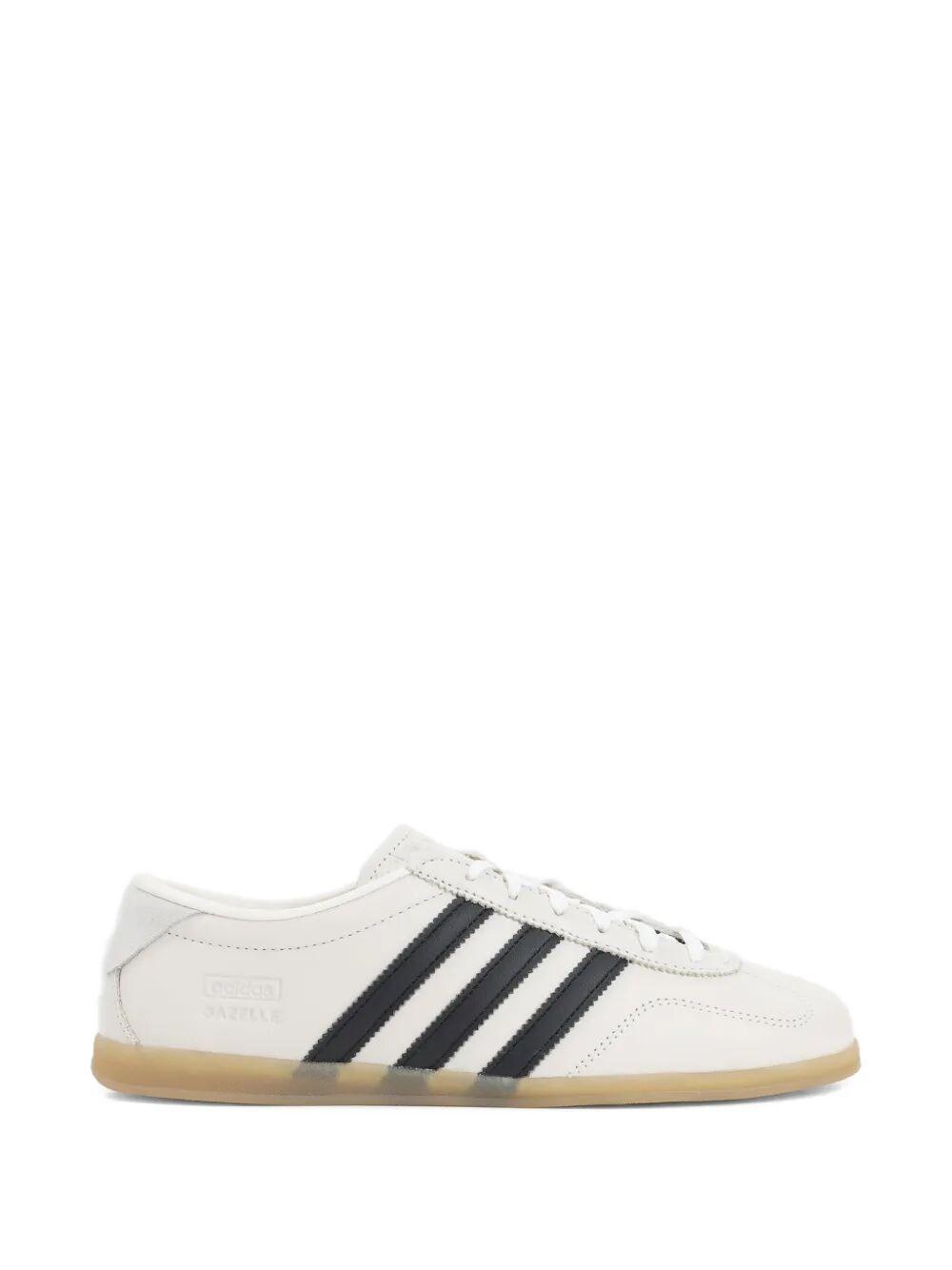 Designer White Adidas Gazelle Shoes for Women - Up to 48% off | Lyst