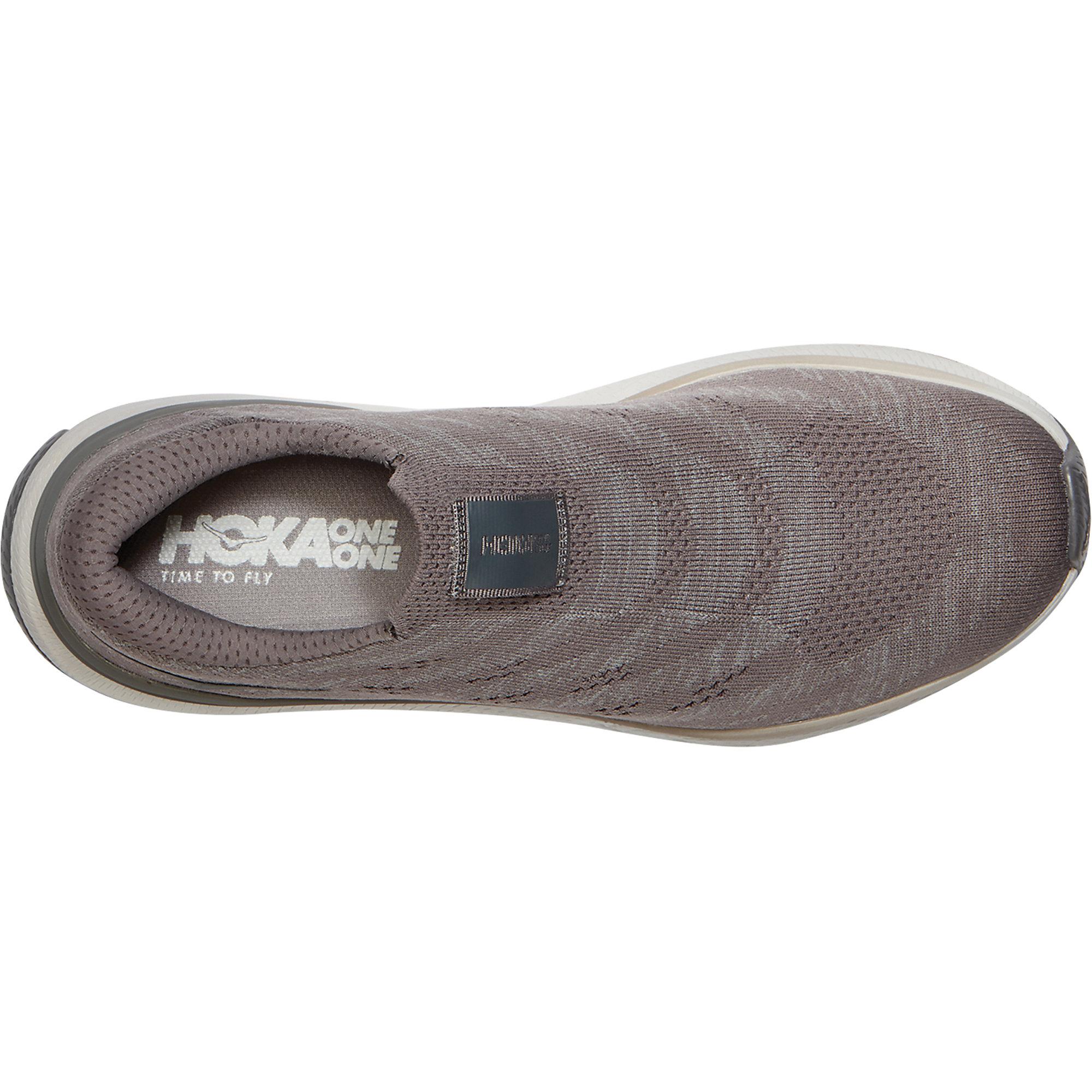 hoka one one cavu 3
