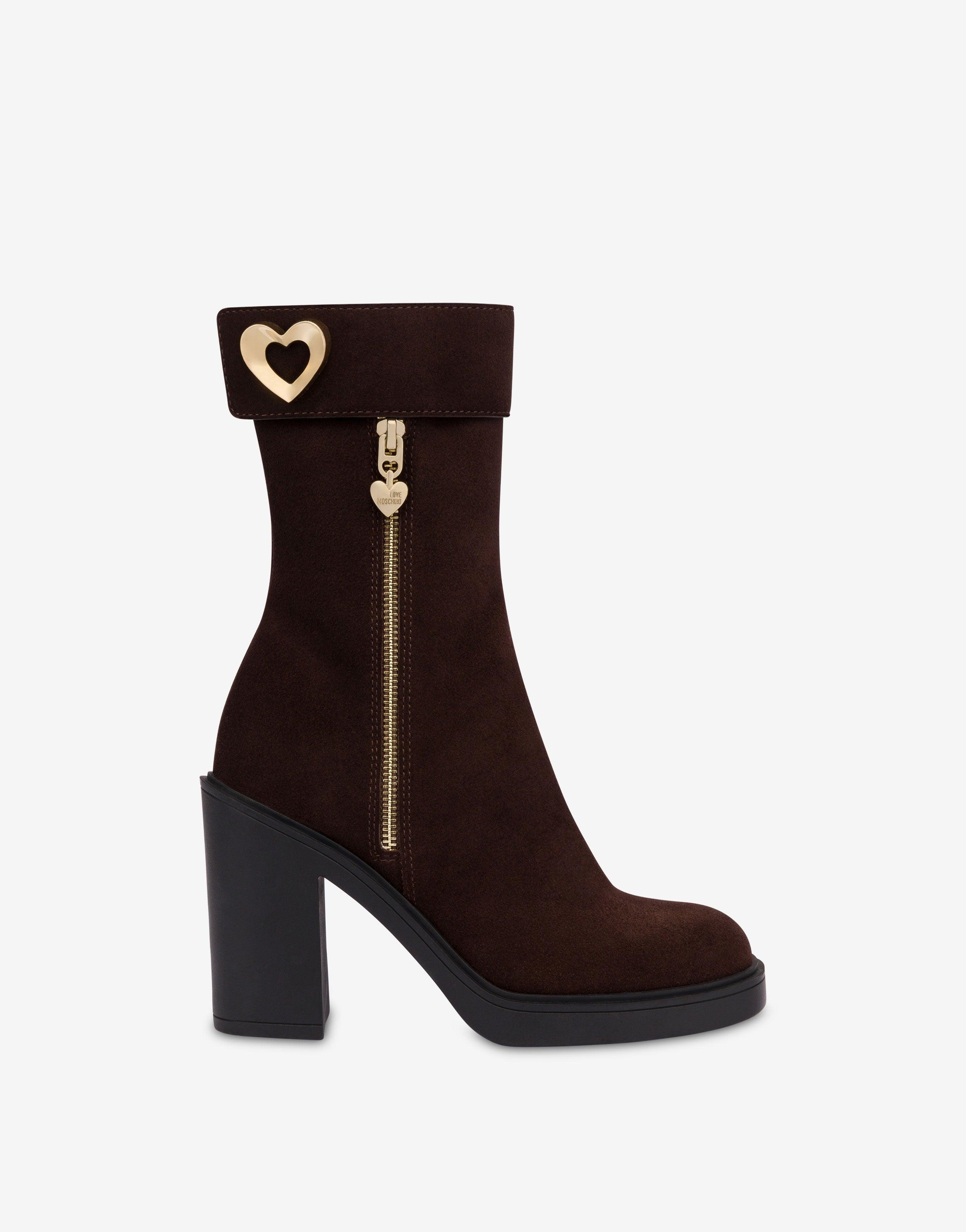ショートブーツ・ブーティ LOVE MOSCHINO Woman Flat ankle boots Brown JA24043H0LJAW 208 ショートブーツ・ブーティ LOVE MOSCHINO Woman Flat ankle