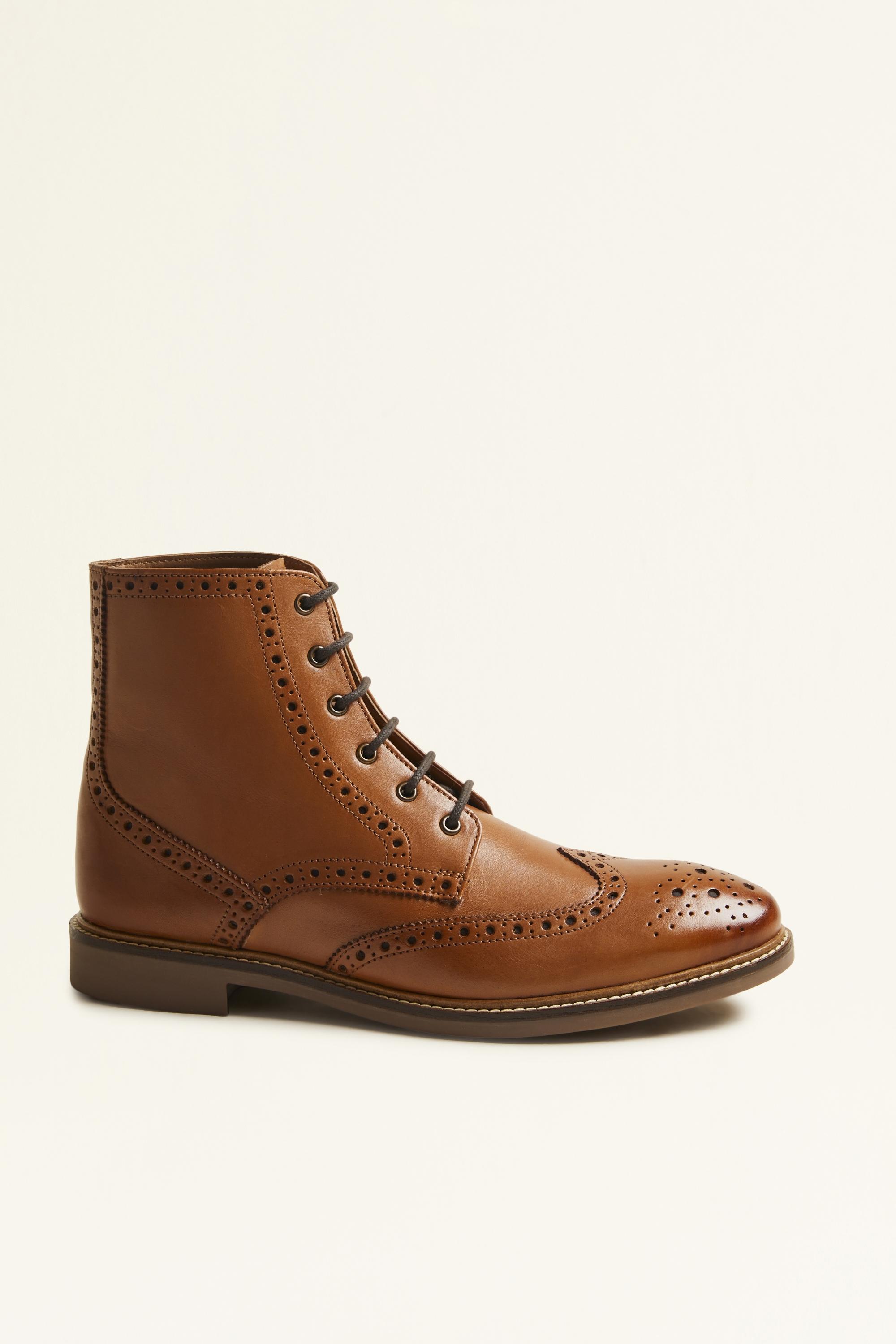 belmont chukka boot
