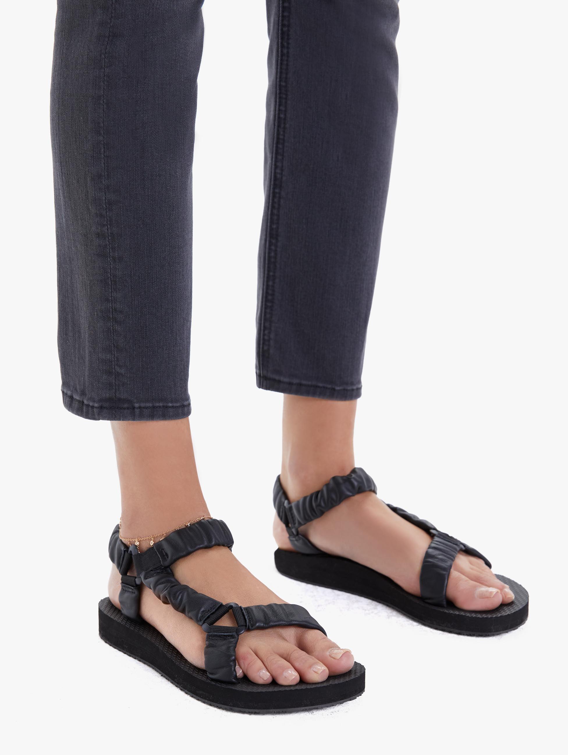 ARIZONA LOVE Trekky Sandal in Black | Lyst