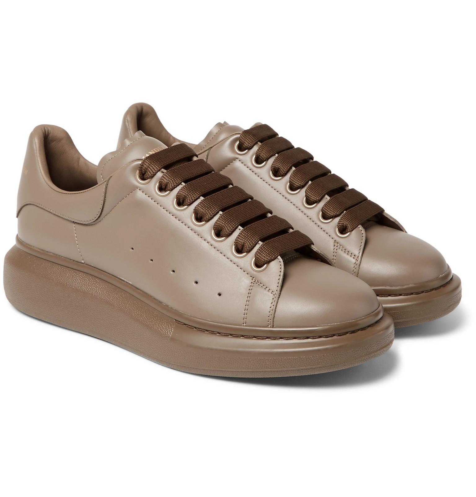Alexander McQueen Larry Exaggerated-sole Leather Sneakers in Forest Green  (Brown) for Men - Lyst