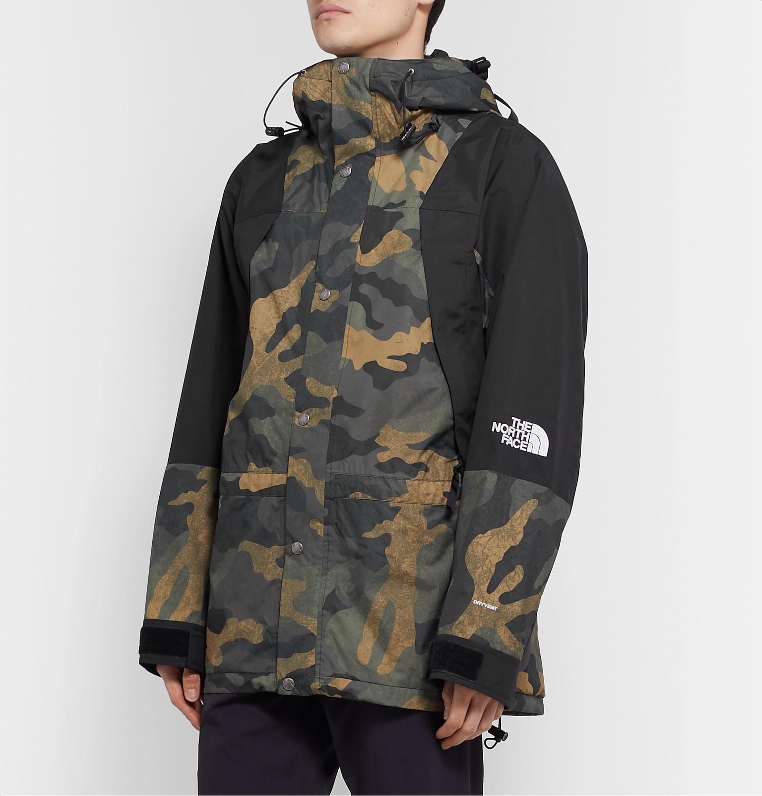 The North Face 1994 Retro Mountain Light Camouflageprint Dryvent
