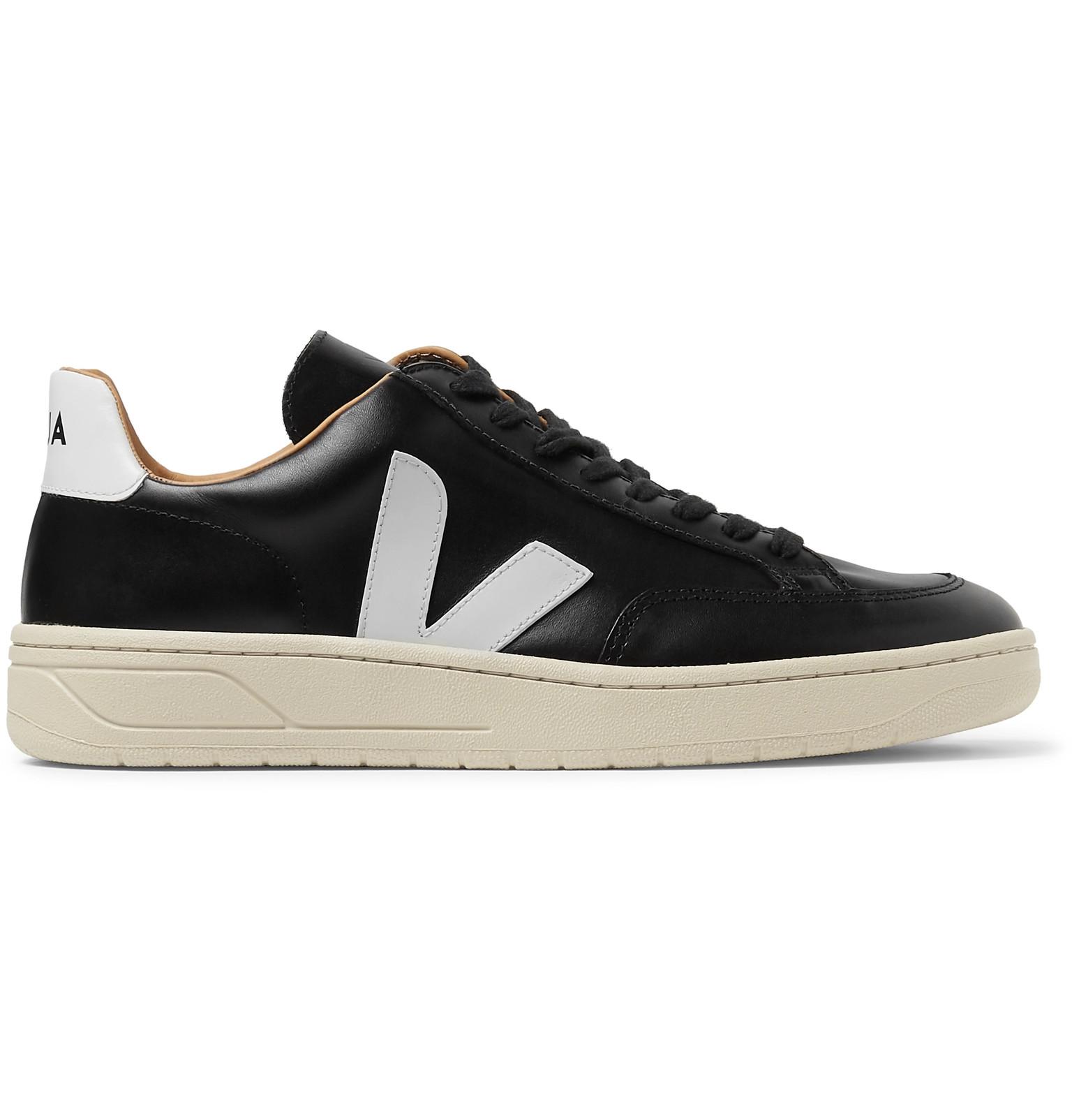 veja v 12 classic court low top sneakers