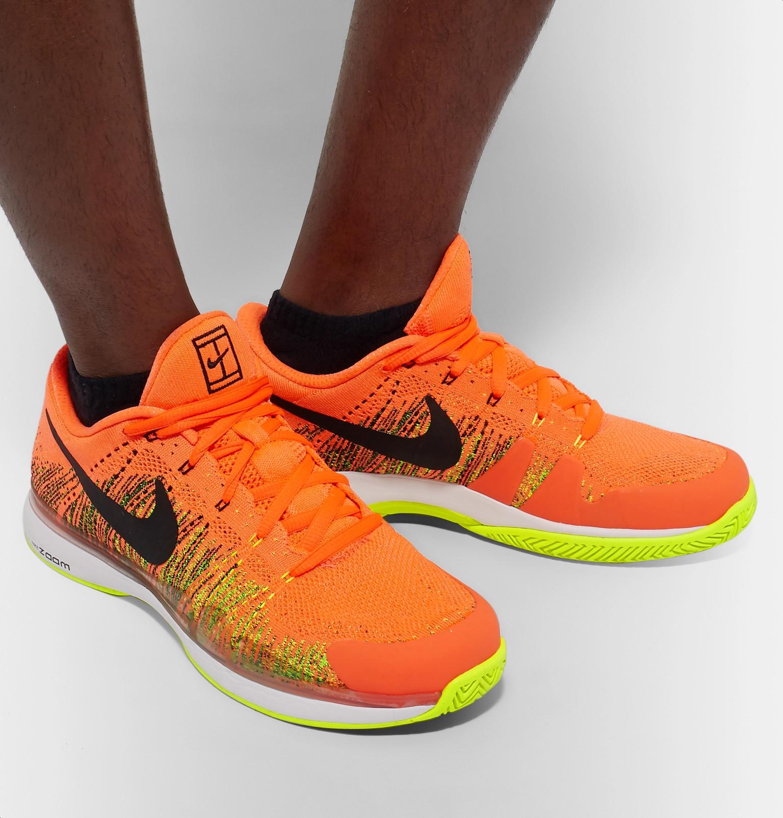Nike Rubber Zoom Vapor Flyknit Tennis Sneakers in Bright Orange (Orange