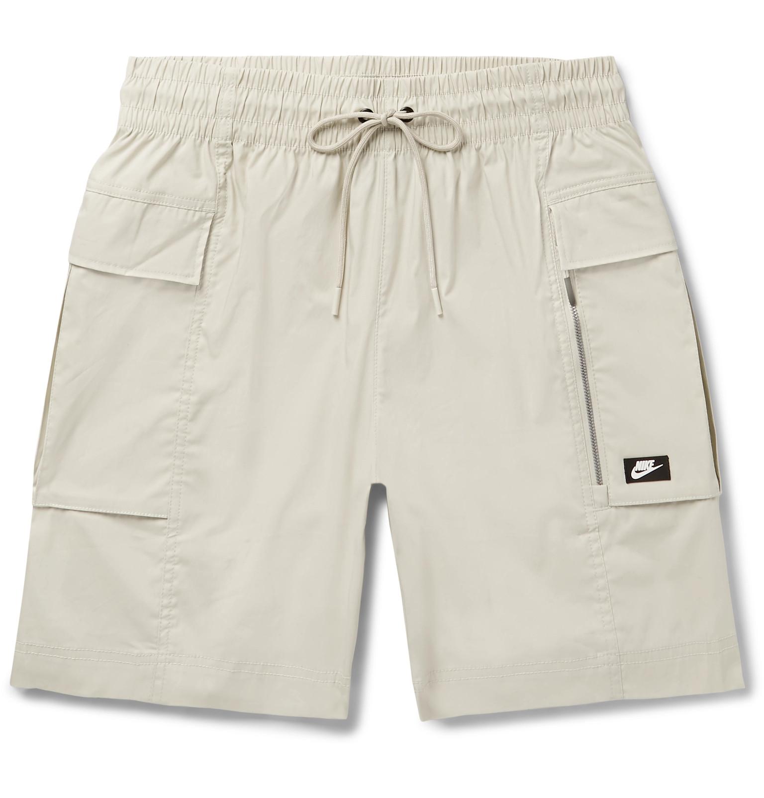 nike cargo short