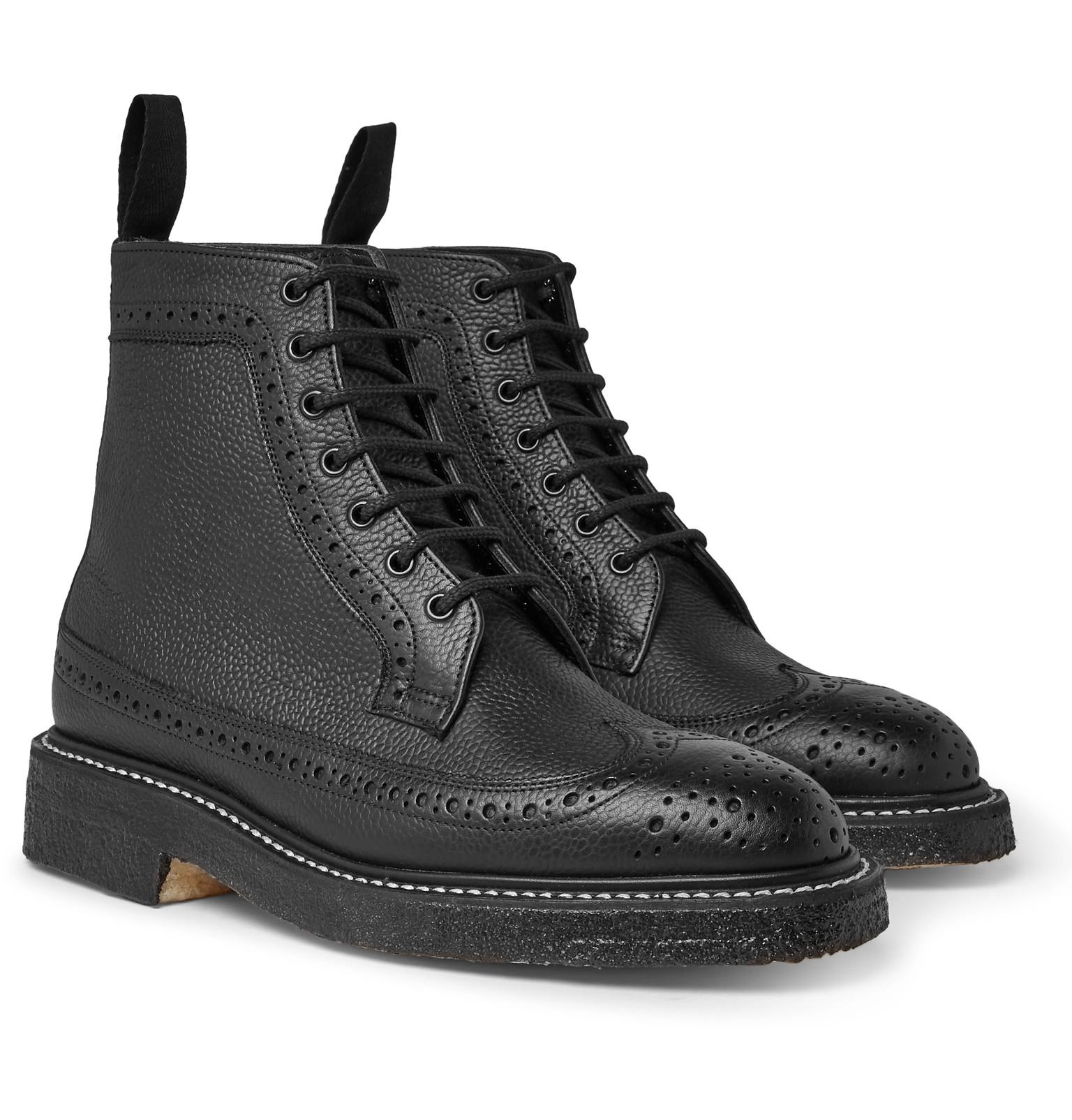 Tricker's Pebble-grain Leather Longwing Brogue Boots in Black for Men ...