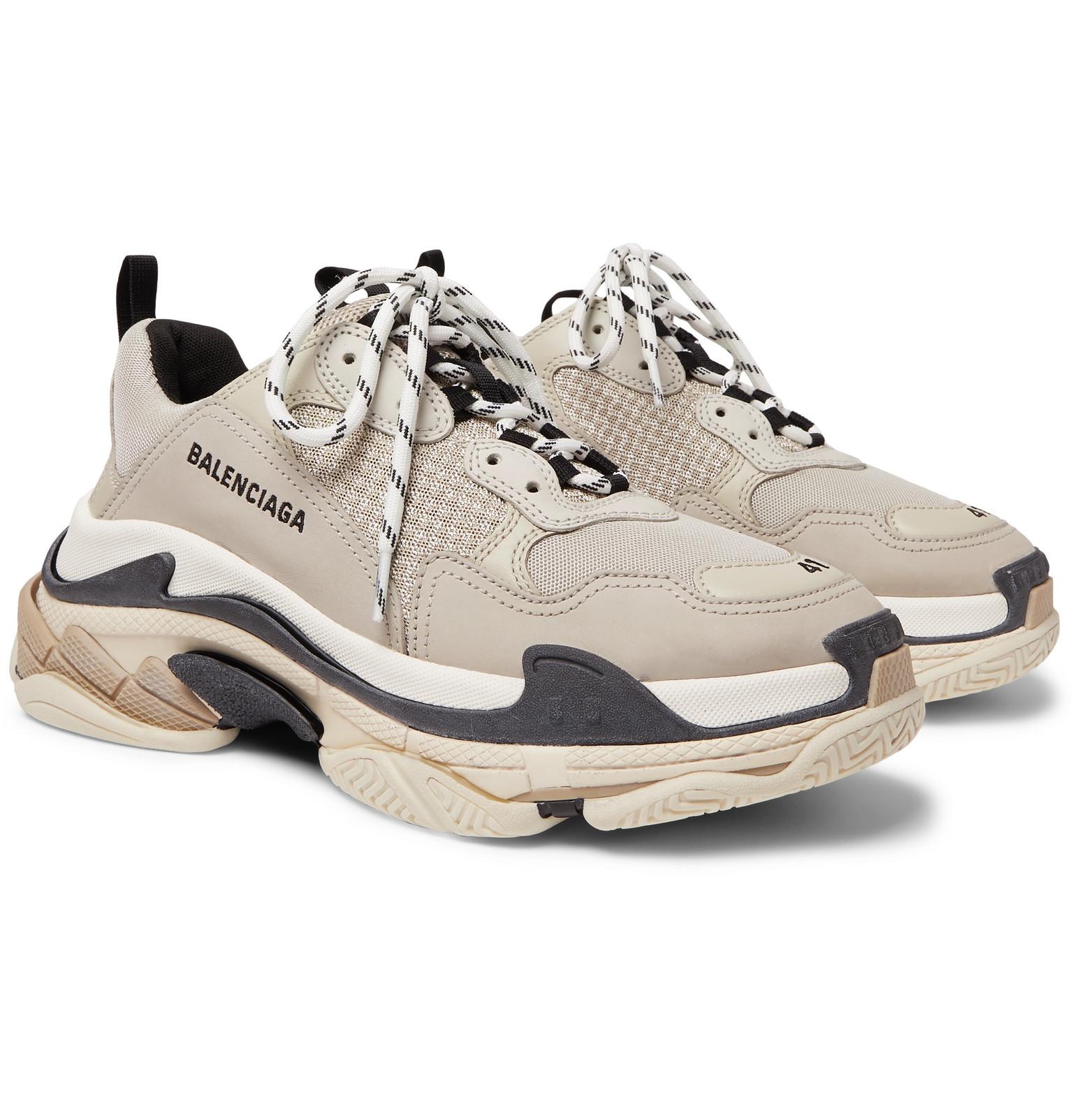 balenciaga triple s beige