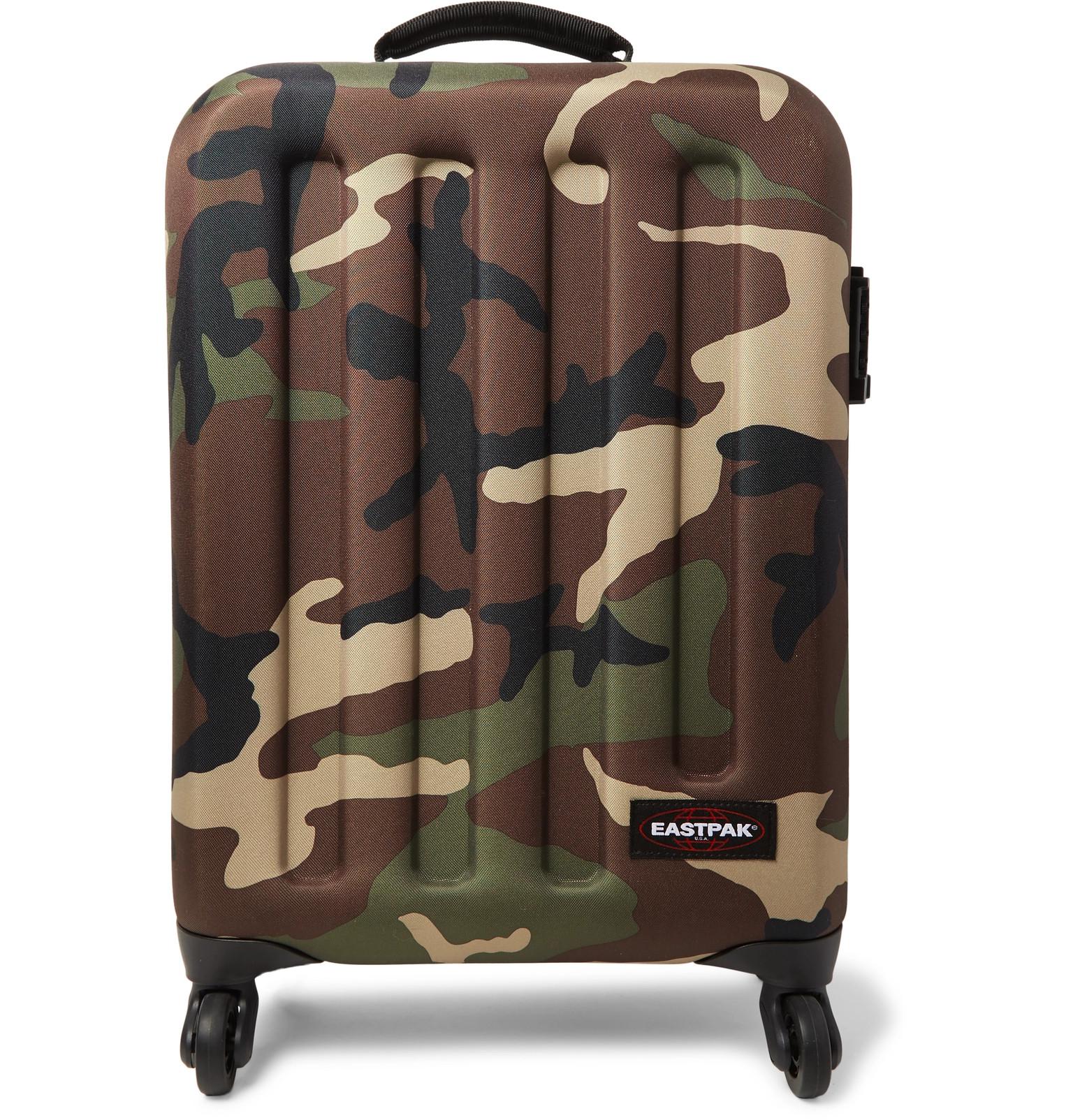 eastpak tranzshell camo