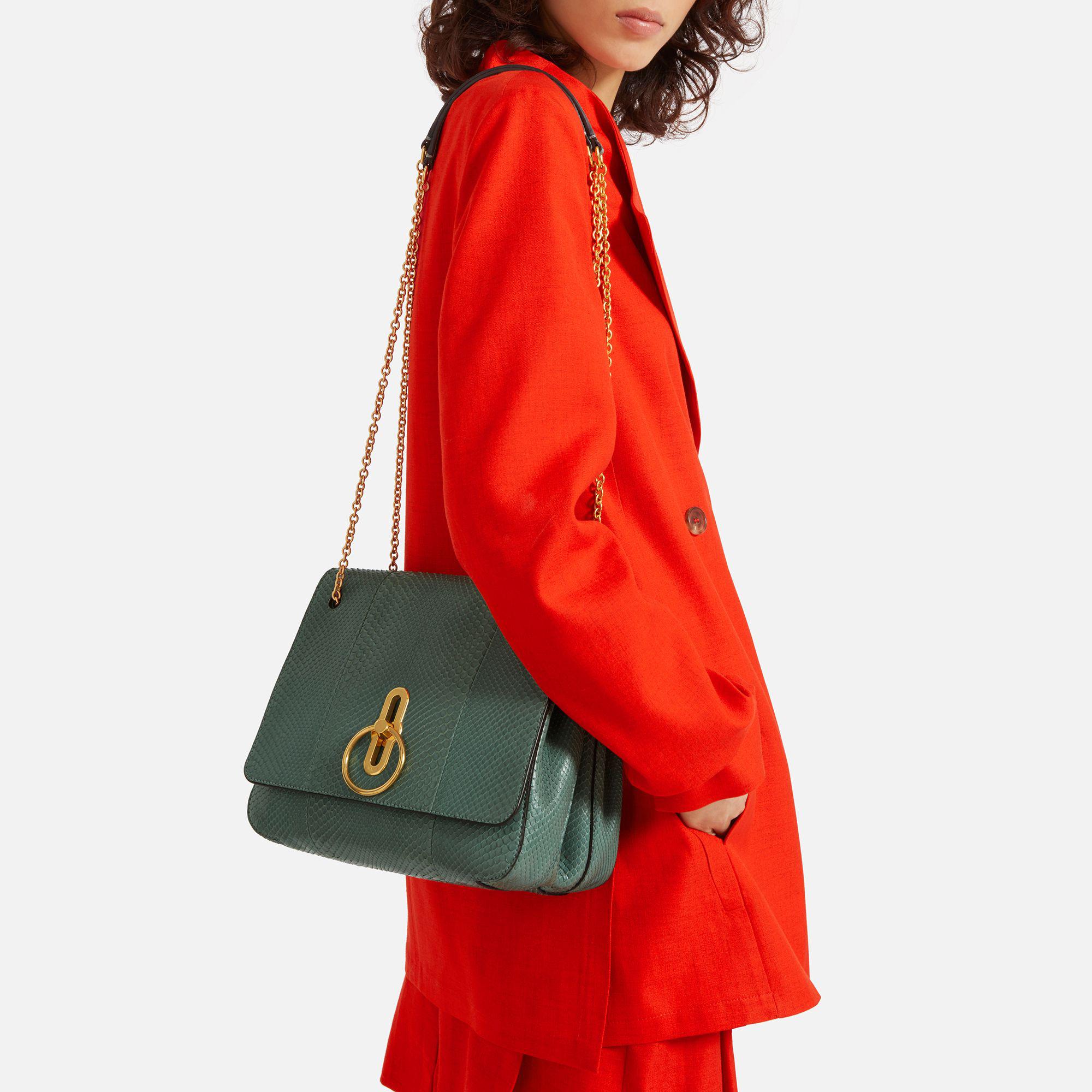 marloes satchel The Best International Exporter of Fresh Indian Grapes and Produce