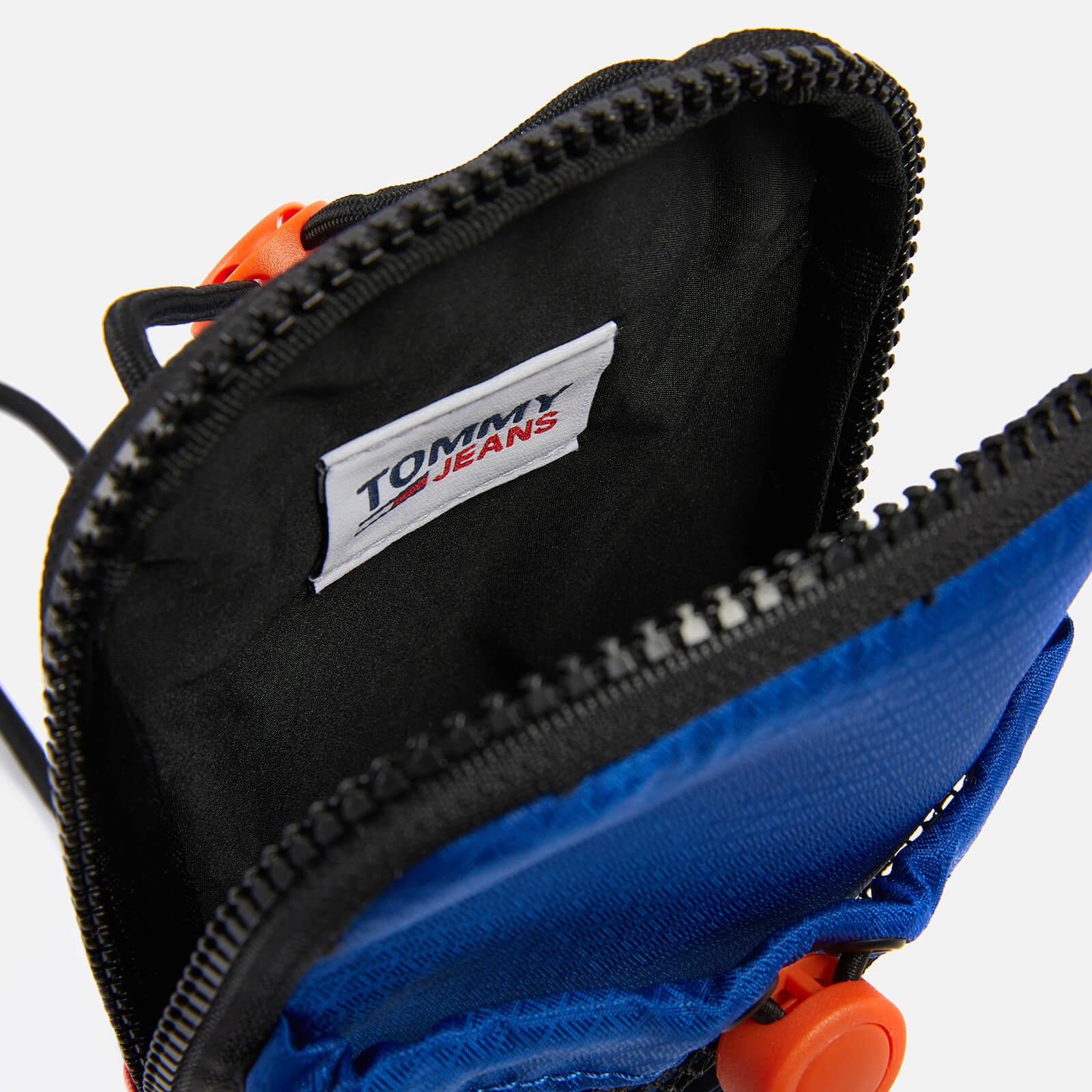 Tommy hilfiger cheap pouch bag