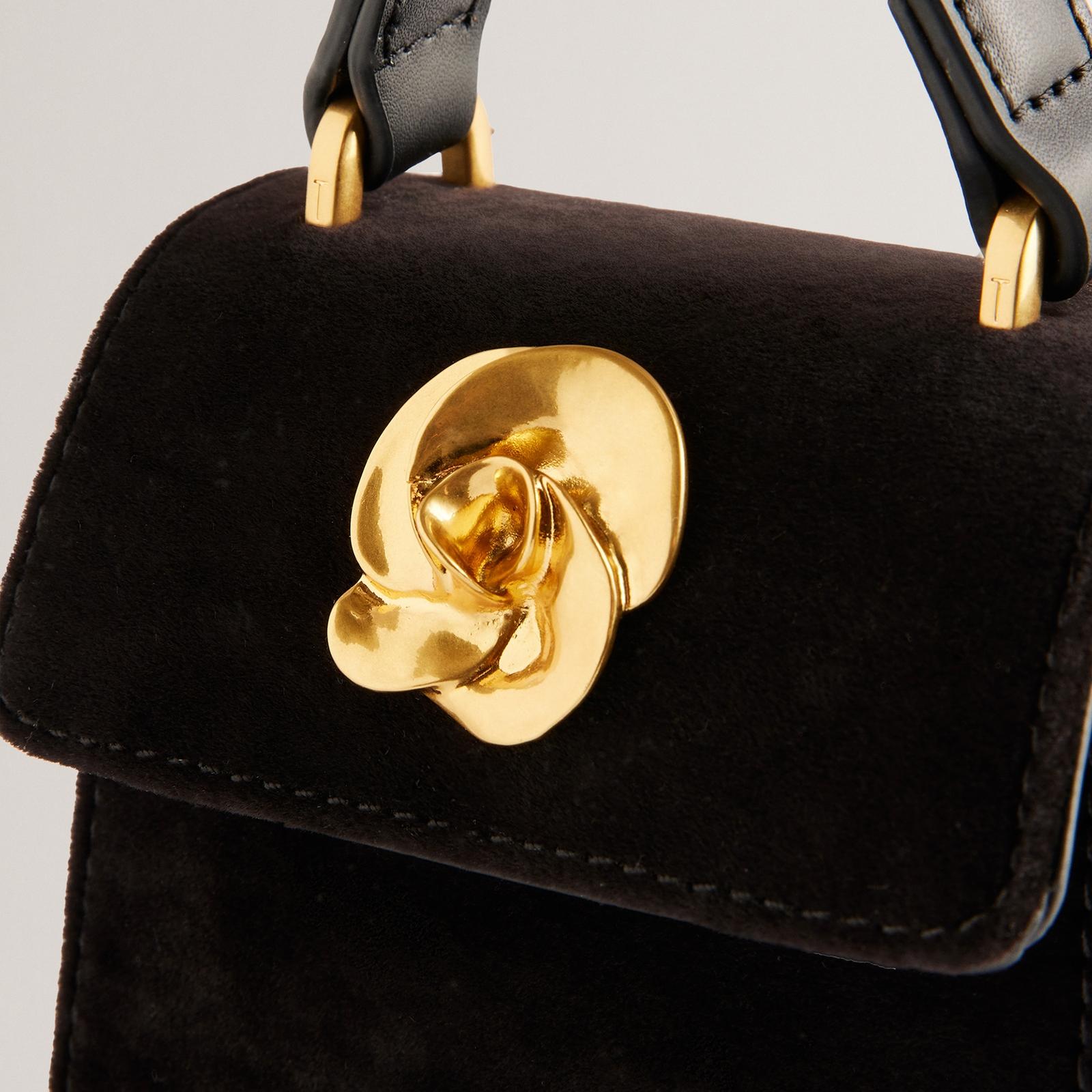 2WAY【TED BAKER】Rosiya ベルベット ハンド ショルダー ローズ Ted Baker Rosiya Velvet Rose Mini Bag in Black | Lyst