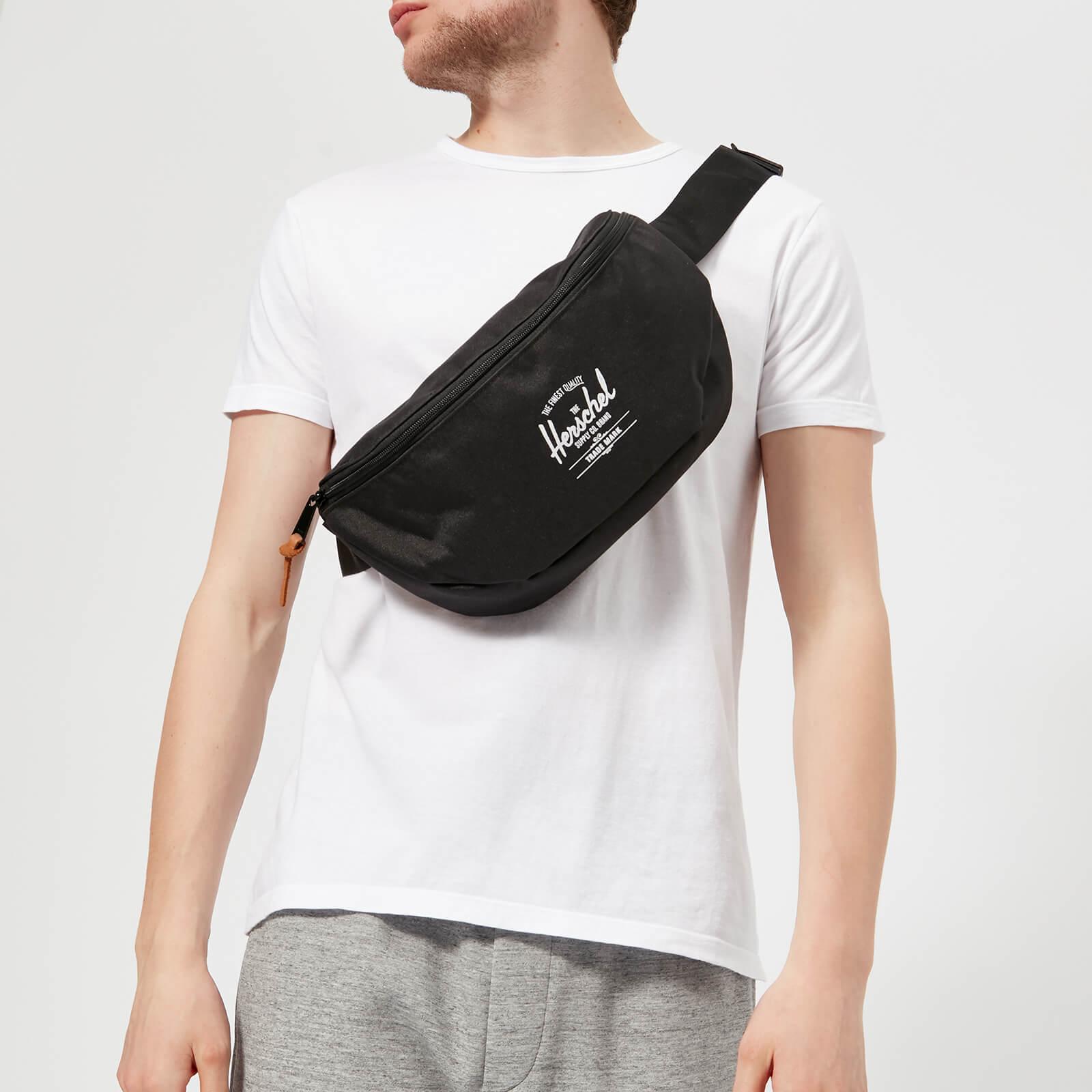 Herschel Supply Co. Synthetic Sixteen Hip Pack in Black for Men | Lyst