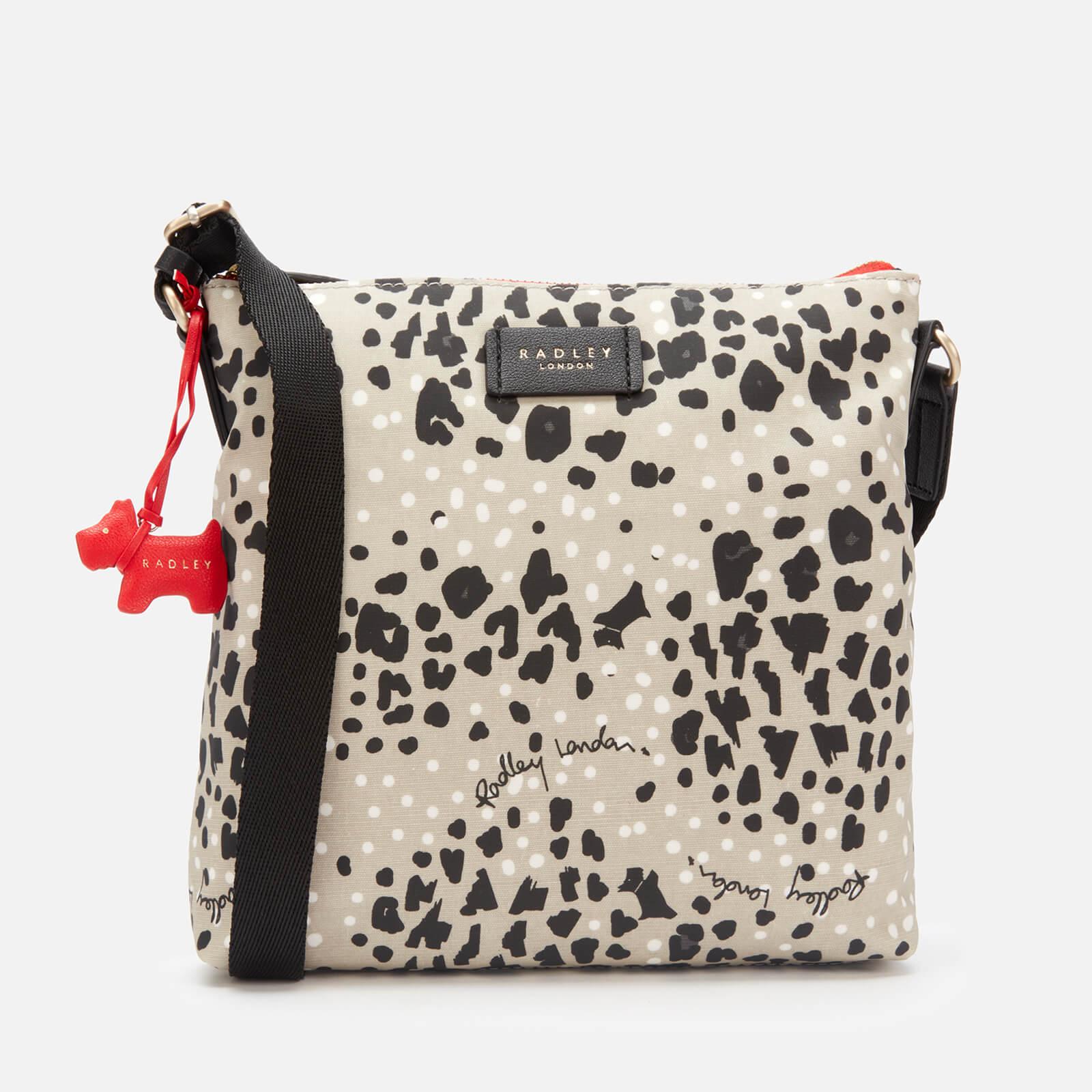 Radley Oilskin Purse 2024 favors
