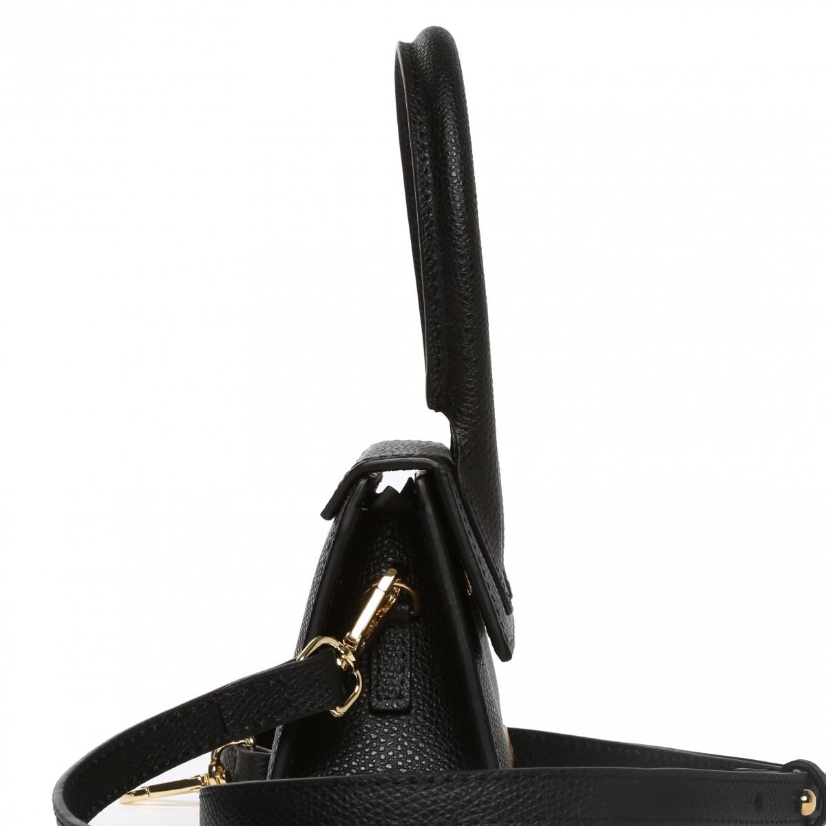 jacquemus le chiquito mini top handle bag