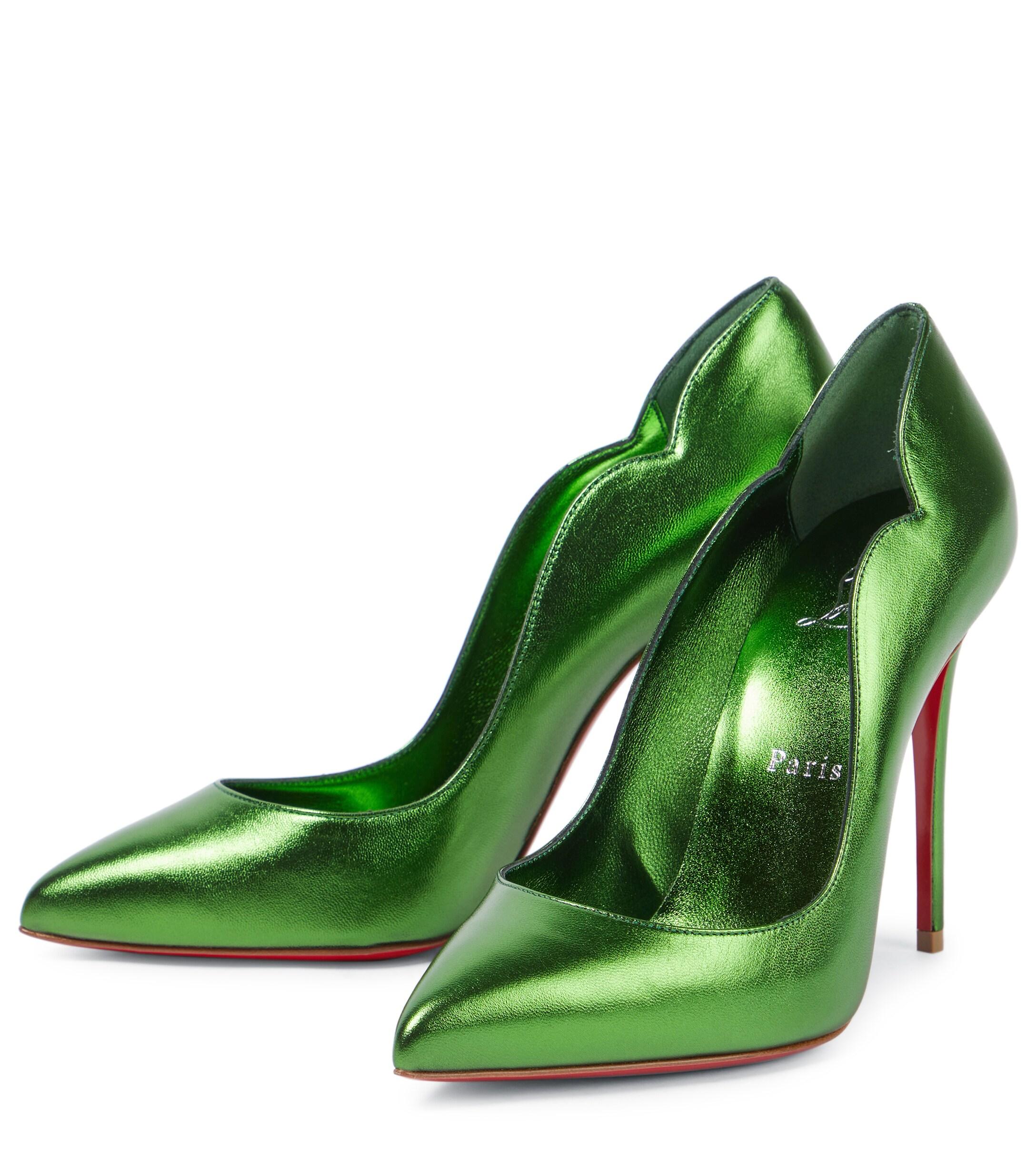 Christian Louboutin Hot Chick 100 Metallic Leather Pumps in Green | Lyst  Canada
