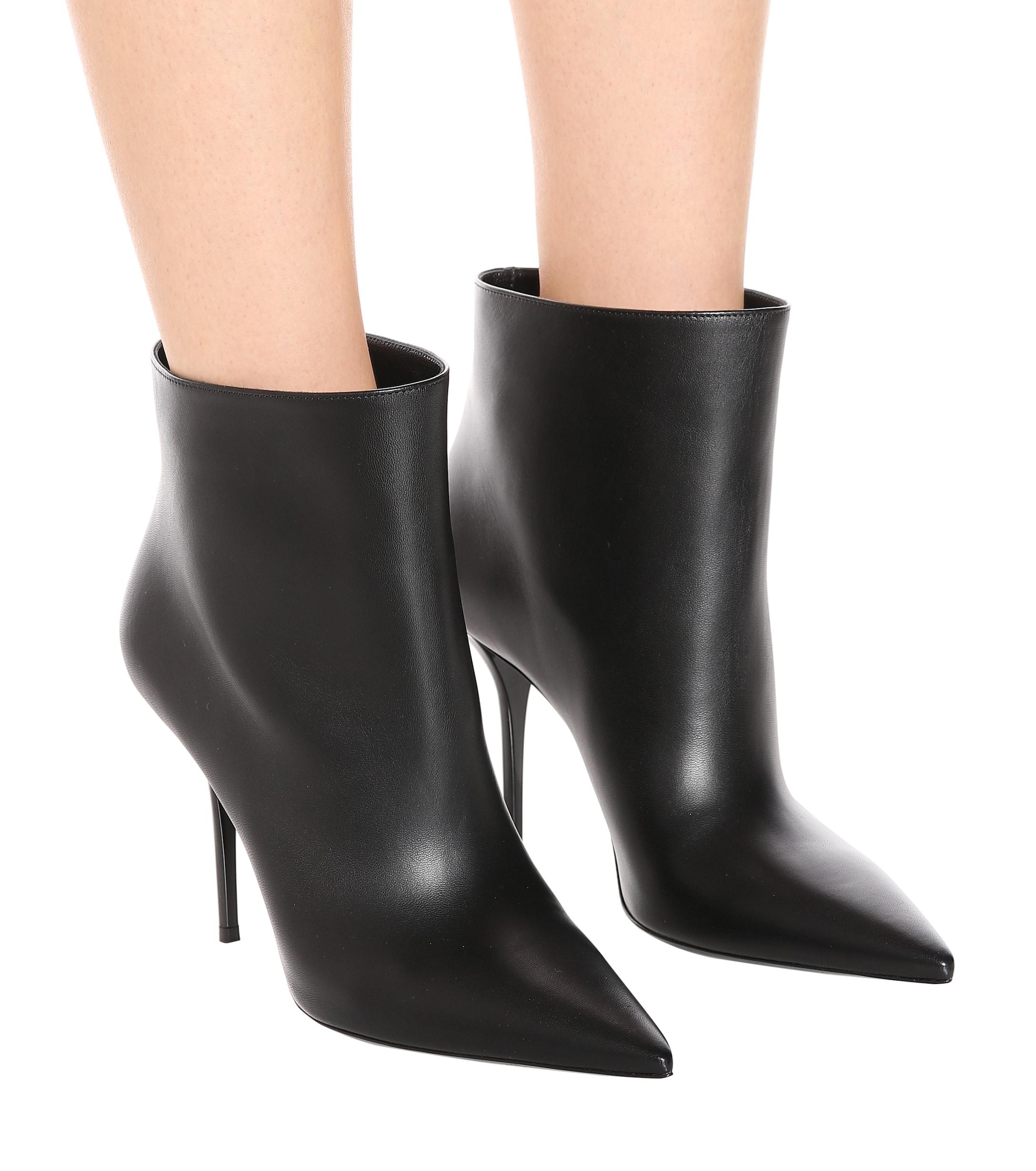 saint laurent pierre boots