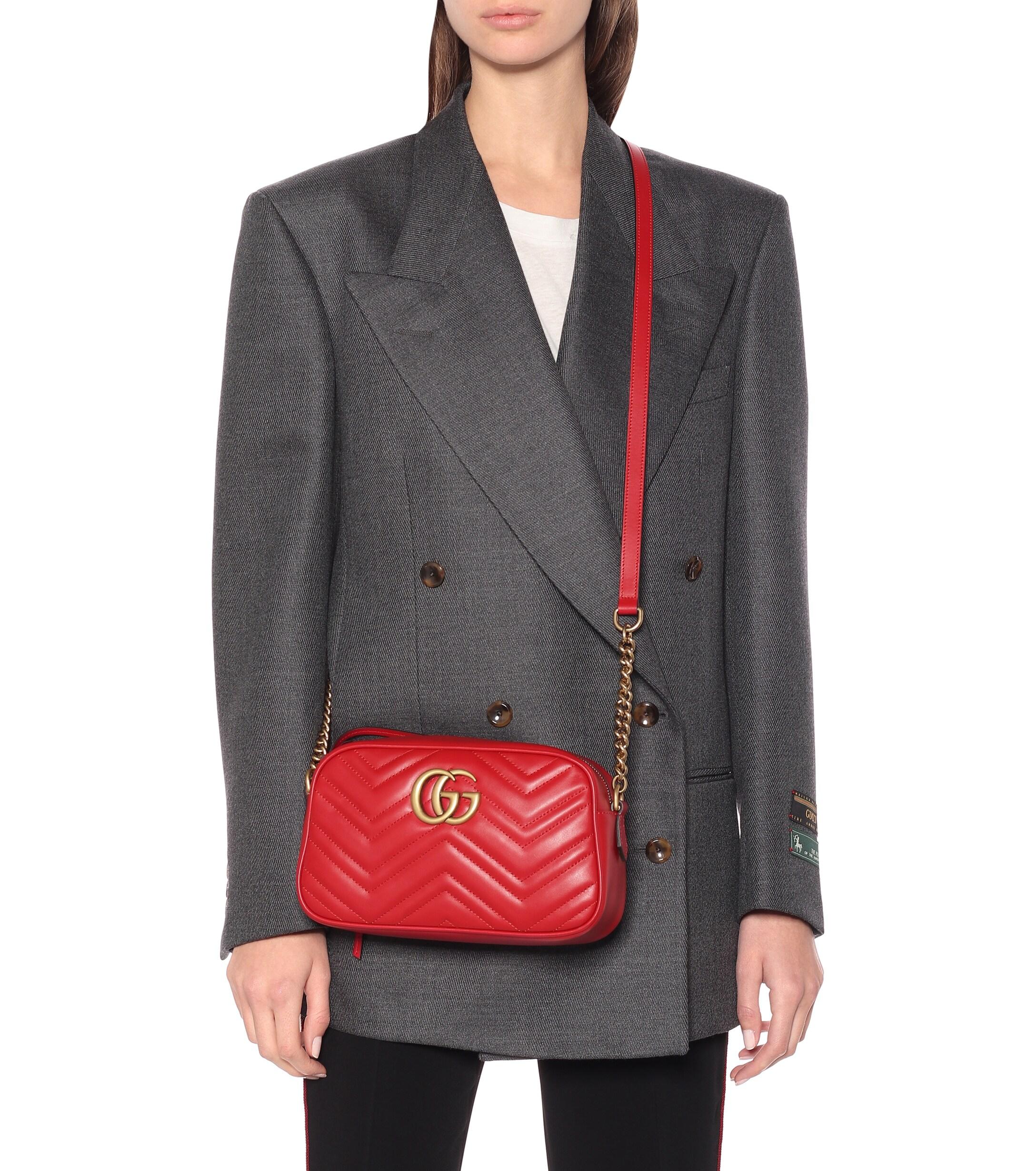 Synthetic gg Marmont Small Matelassé Shoulder Bag in Red - Save 19% Lyst
