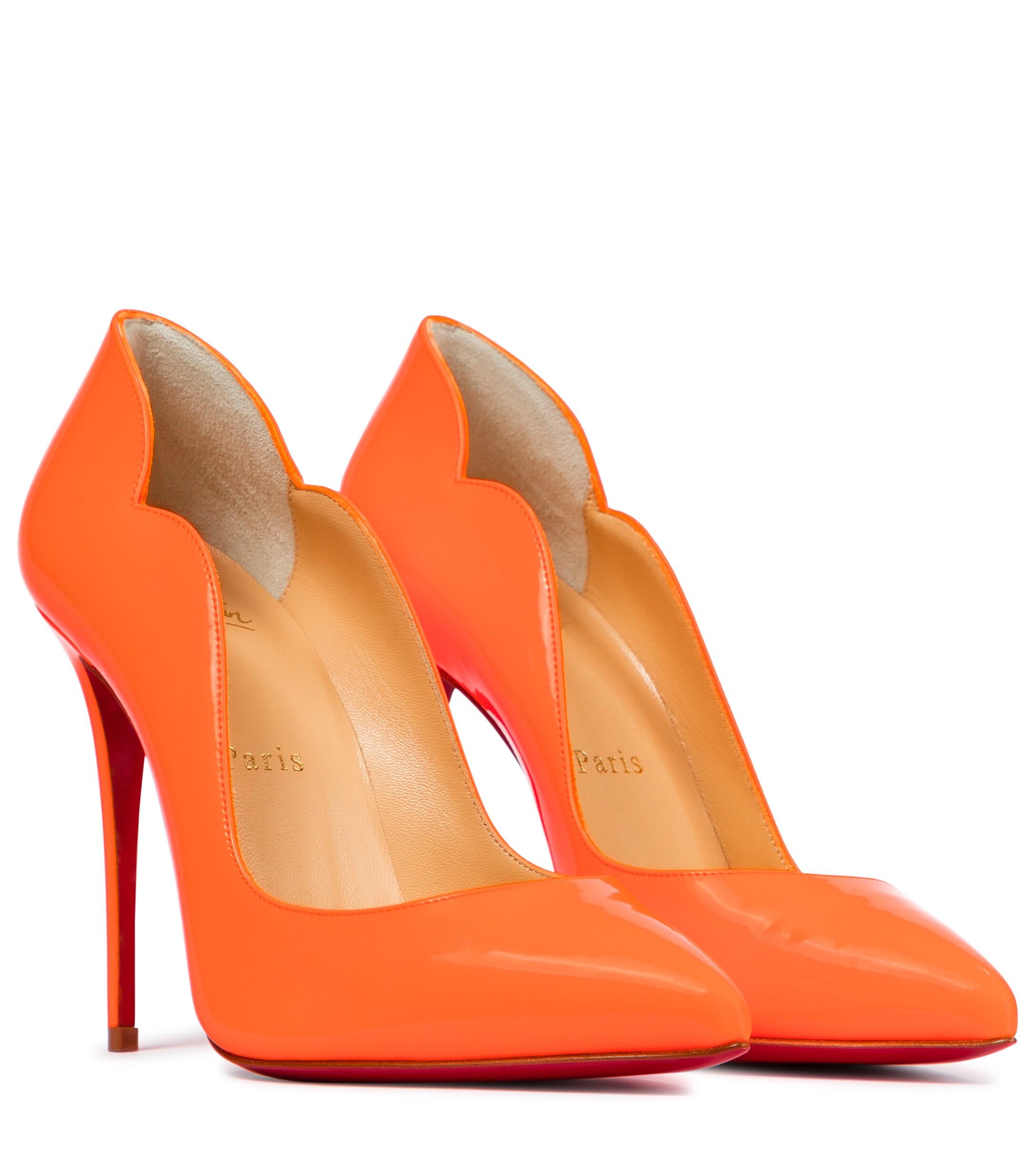 Christian Louboutin Leather Salones Hot 